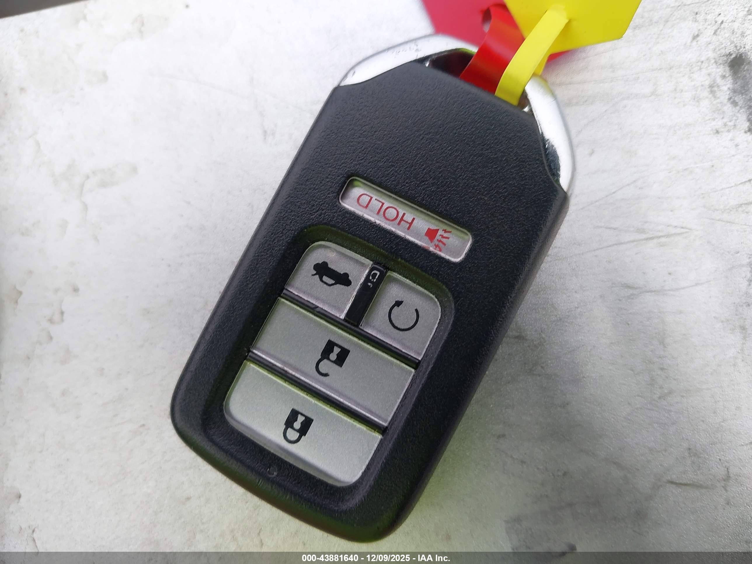 HONDA INSIGHT image 11