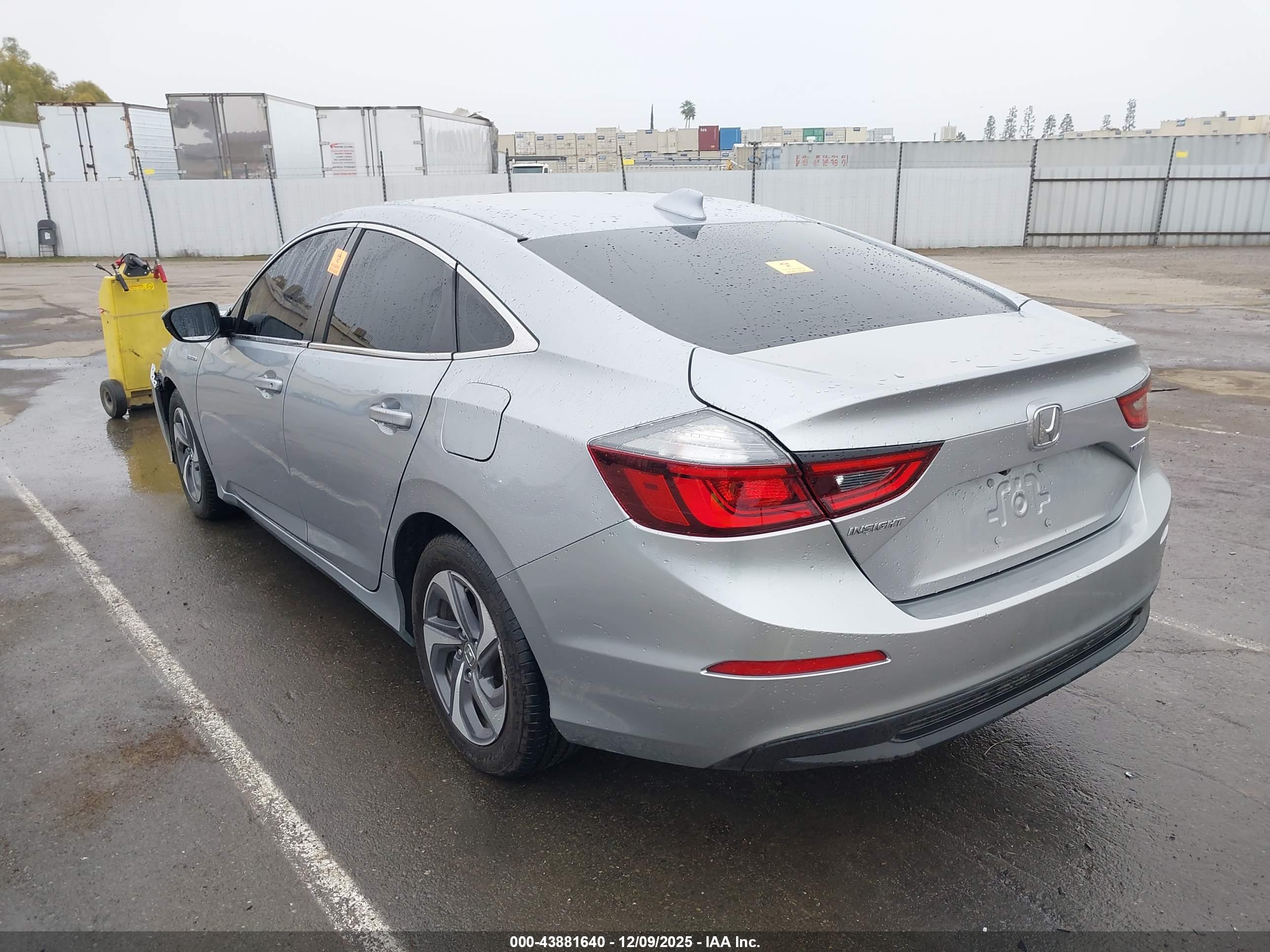 HONDA INSIGHT image 3