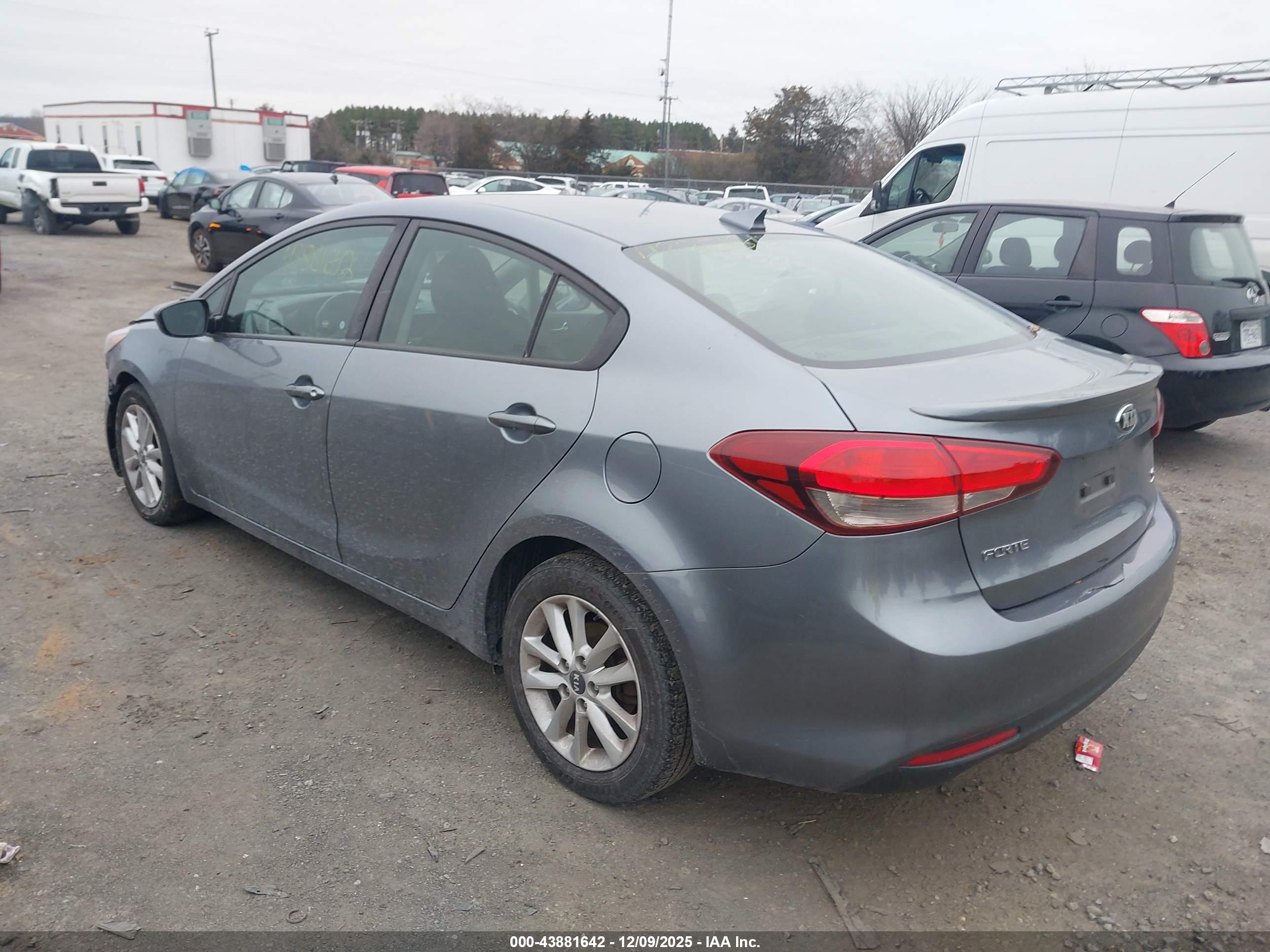 KIA FORTE image 3