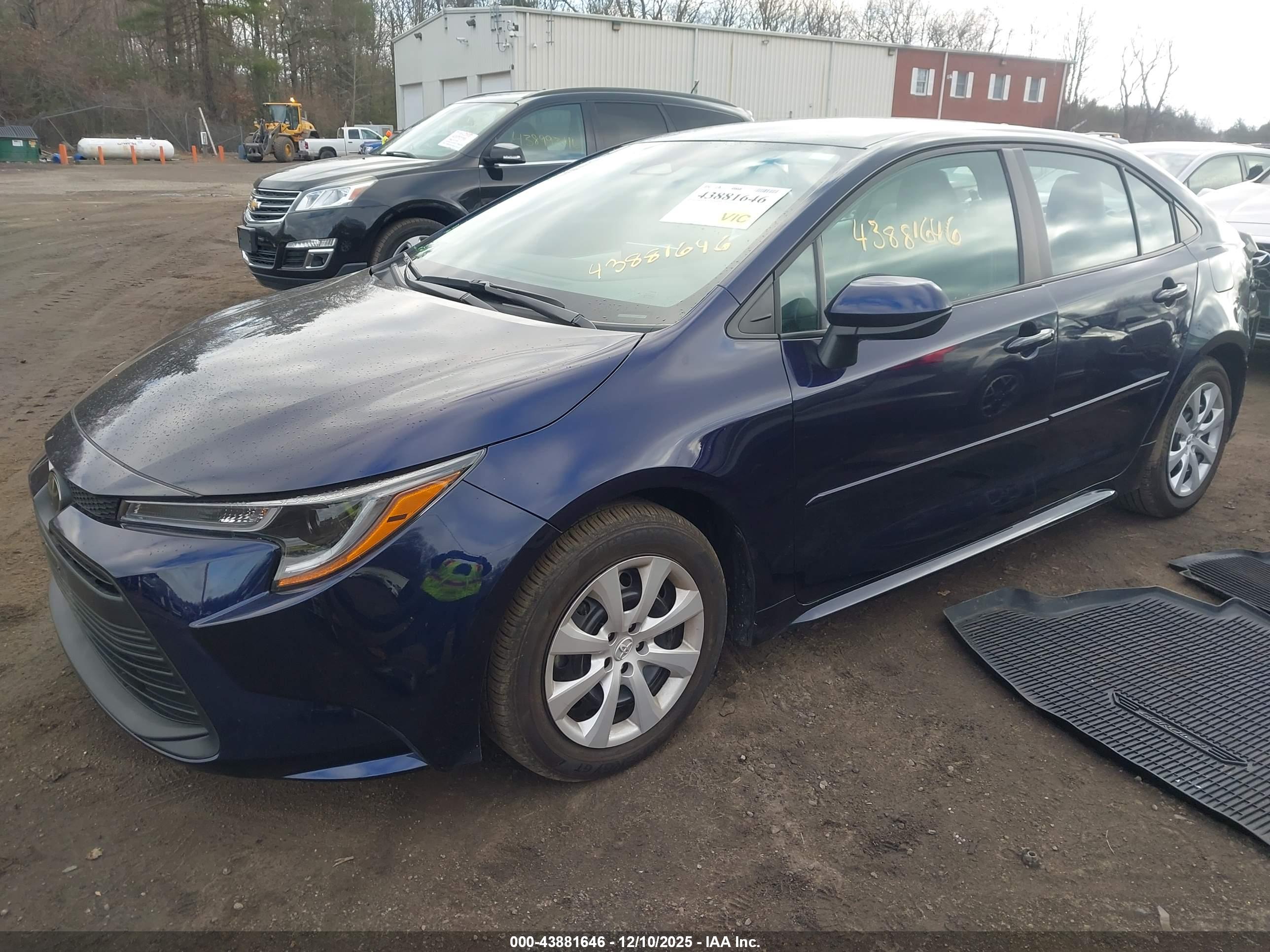 TOYOTA COROLLA image 2