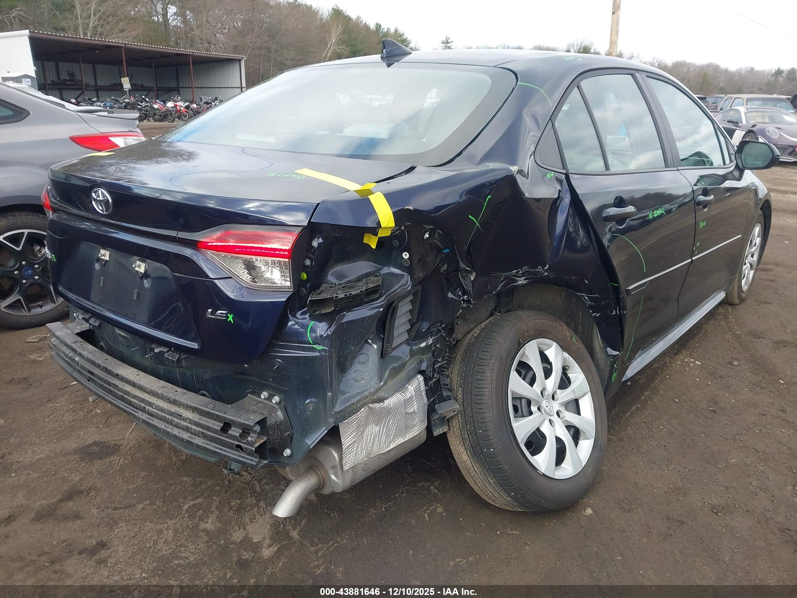 TOYOTA COROLLA image 4