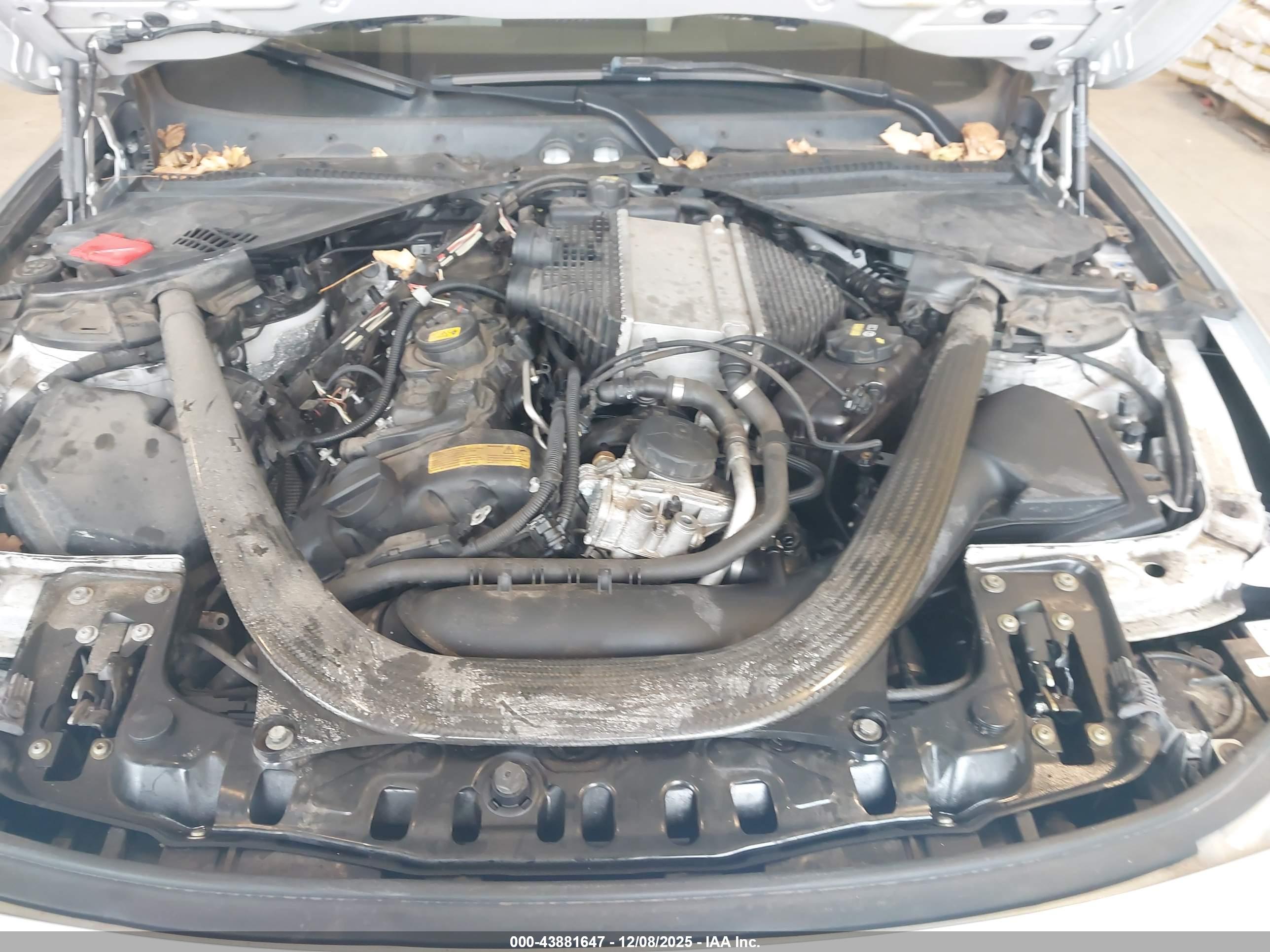 BMW M4 image 10