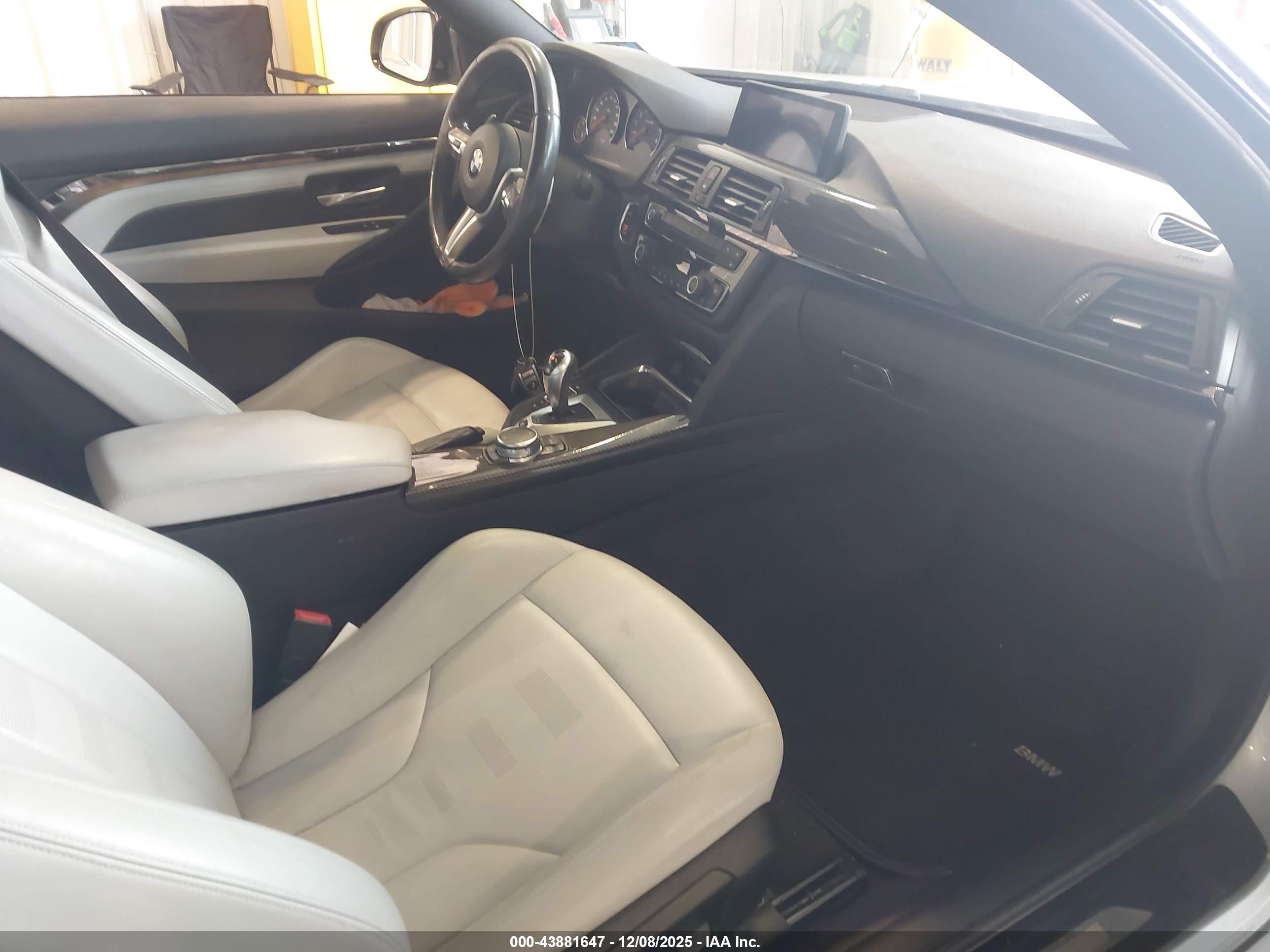 BMW M4 image 5