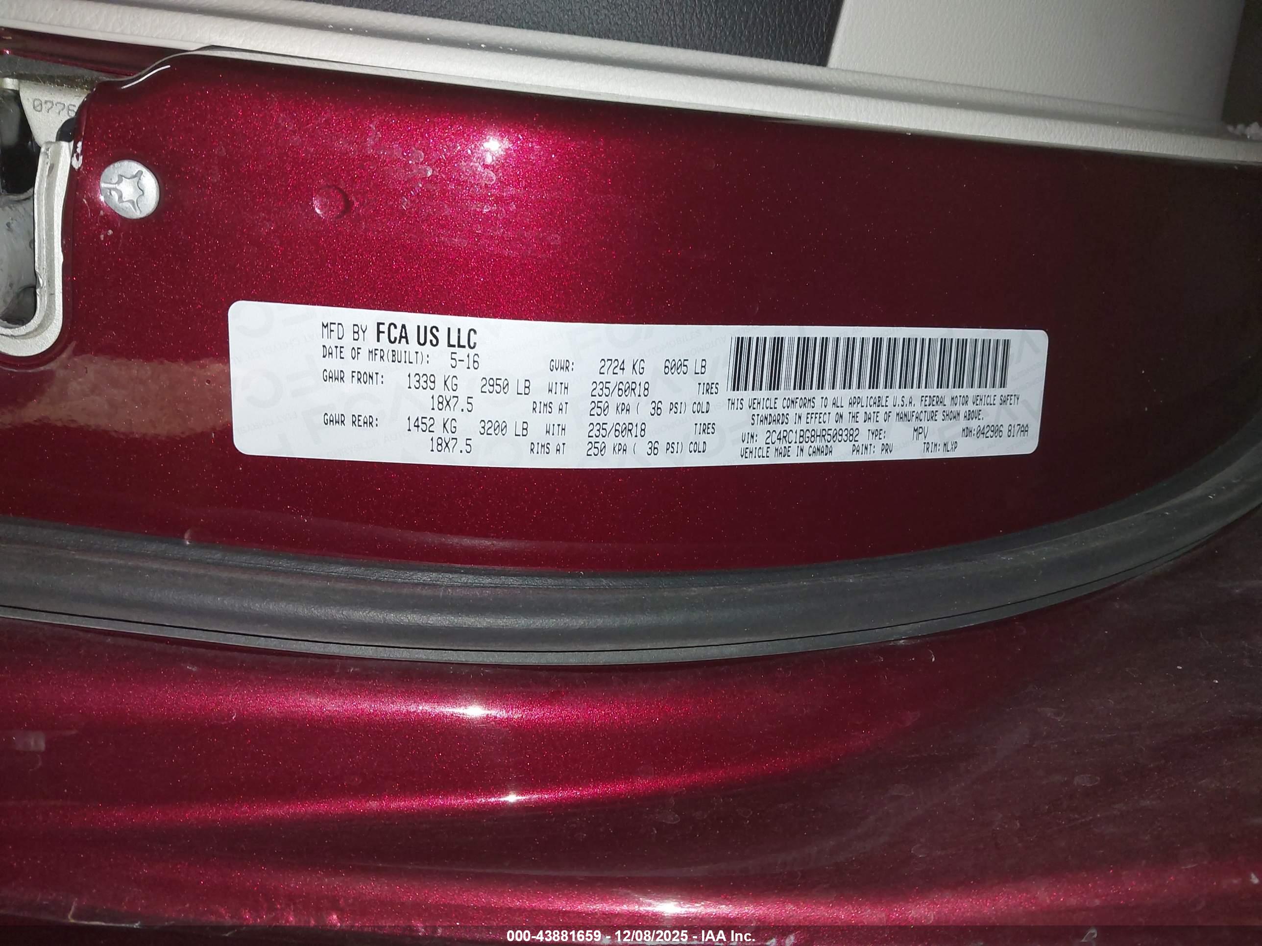 CHRYSLER PACIFICA image 9