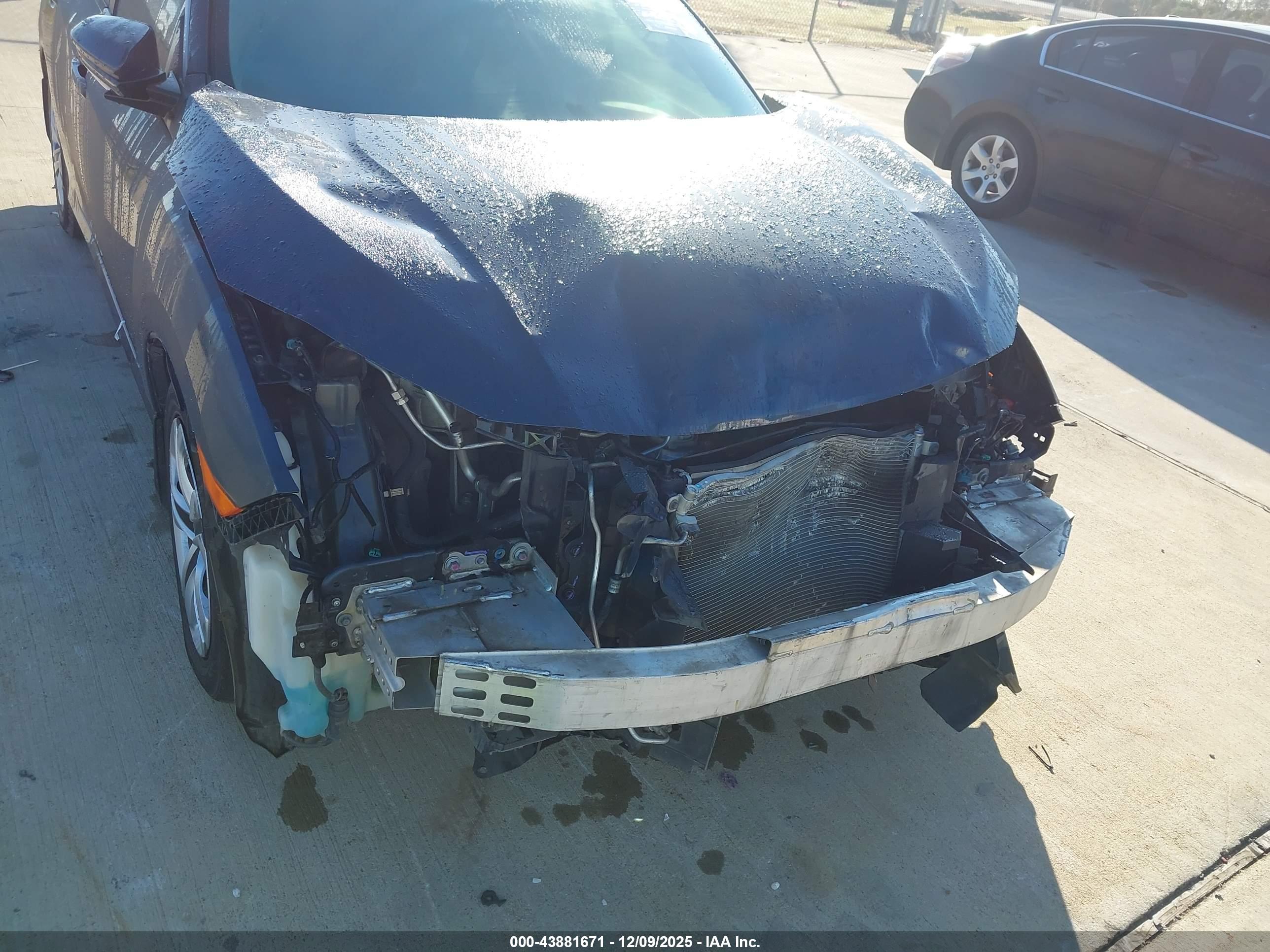 HONDA CIVIC image 6