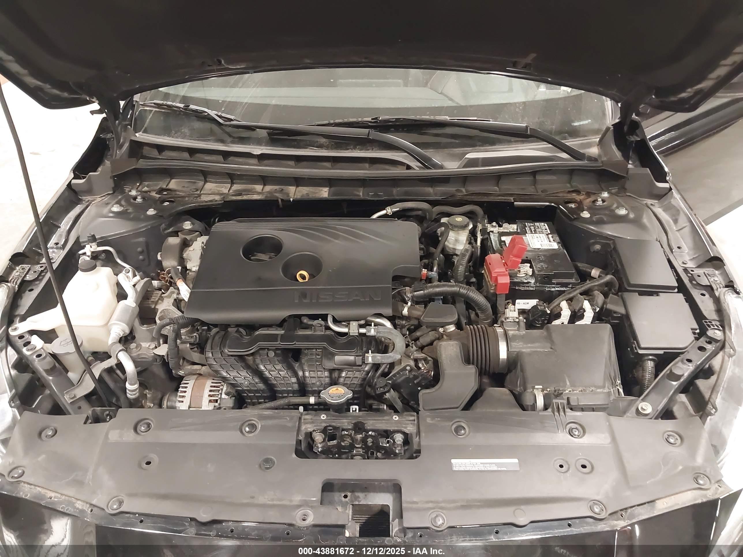 NISSAN ALTIMA image 10