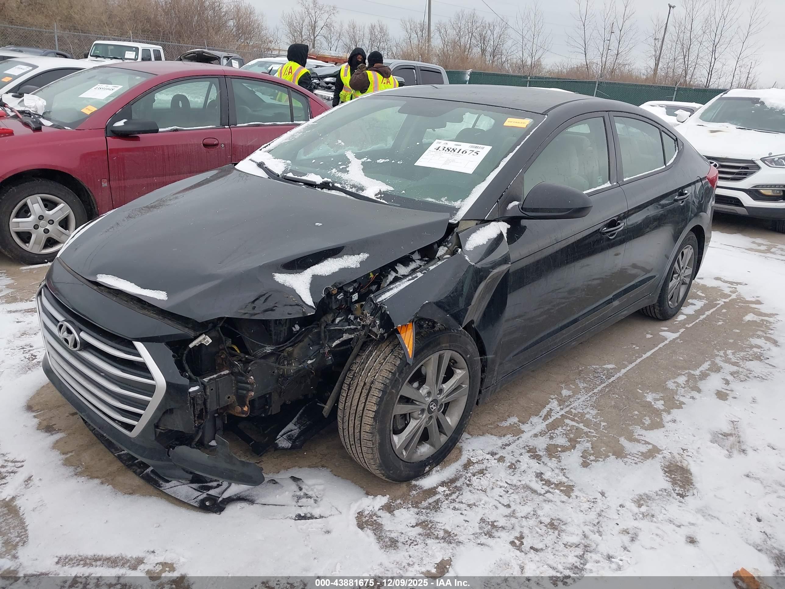 HYUNDAI ELANTRA image 2