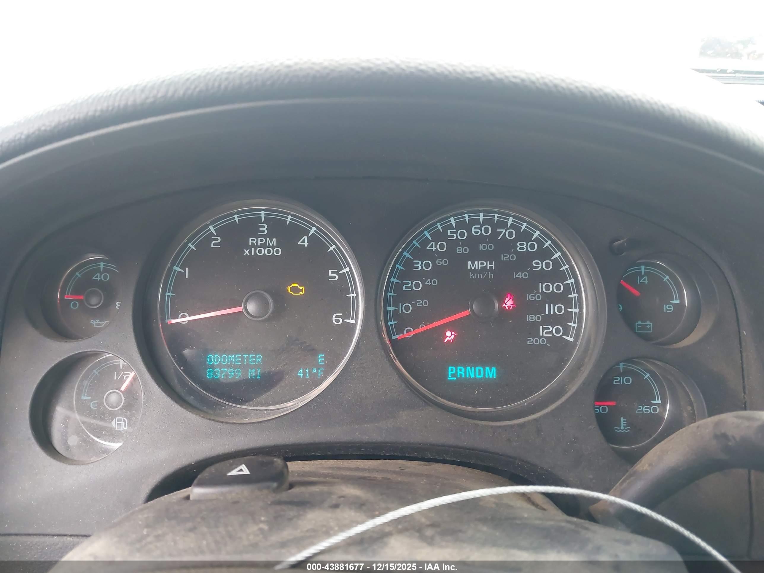 GMC YUKON image 7