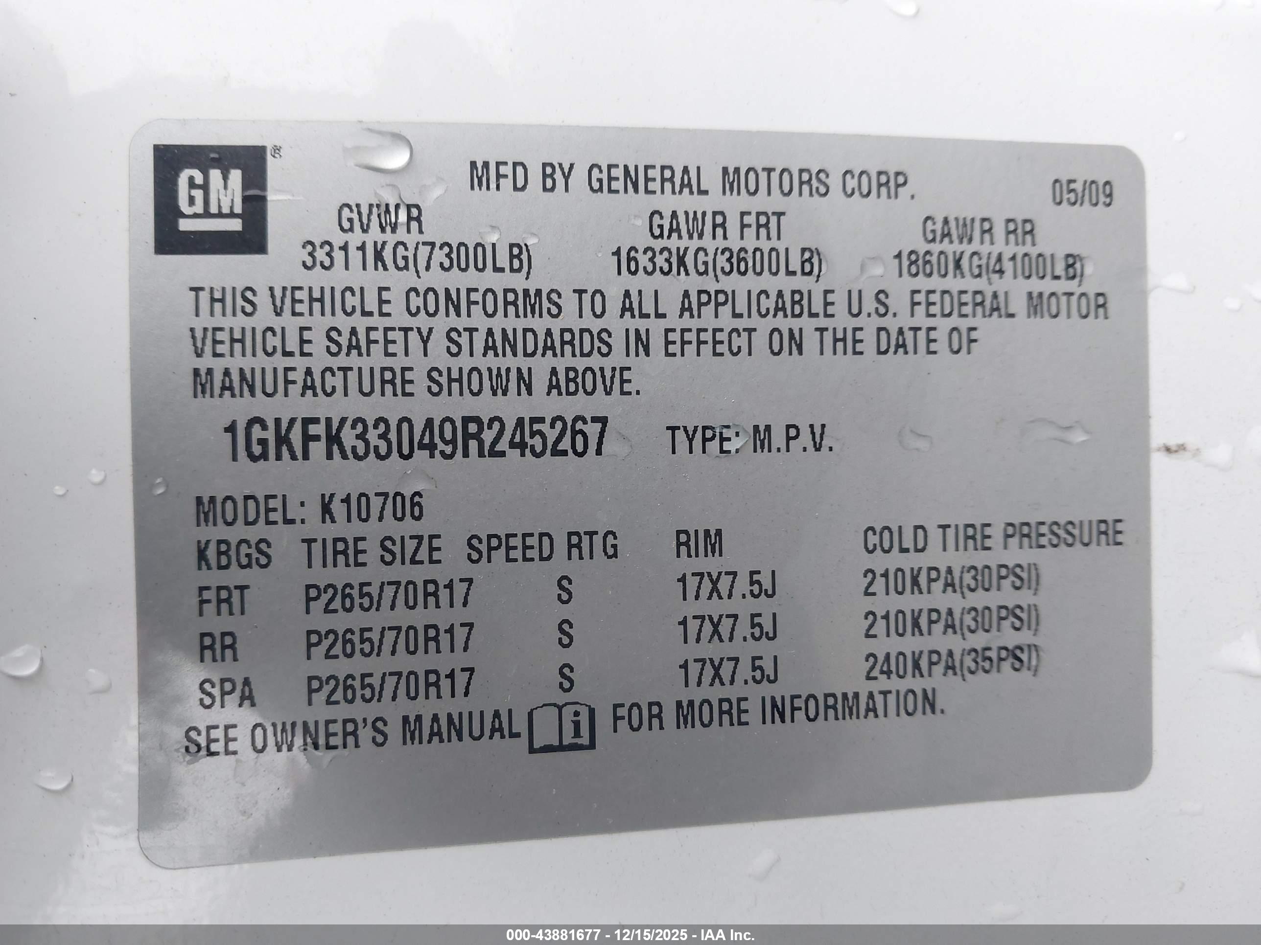 GMC YUKON image 9