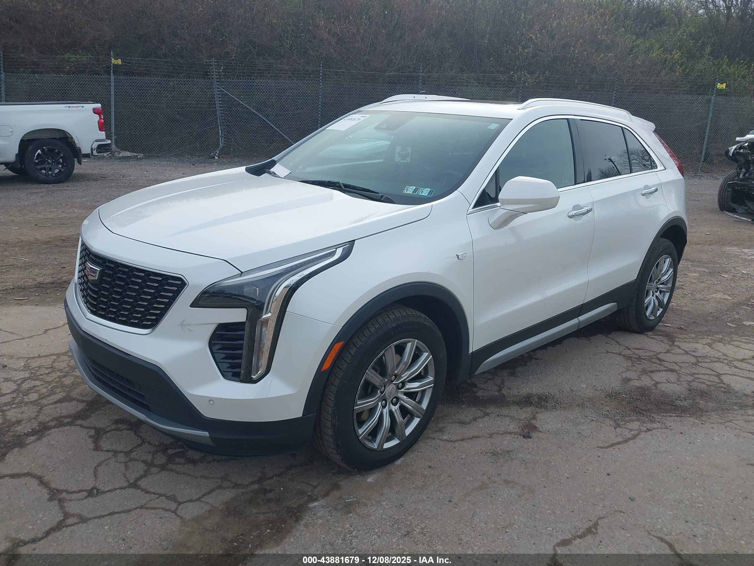 CADILLAC XT4 image 2