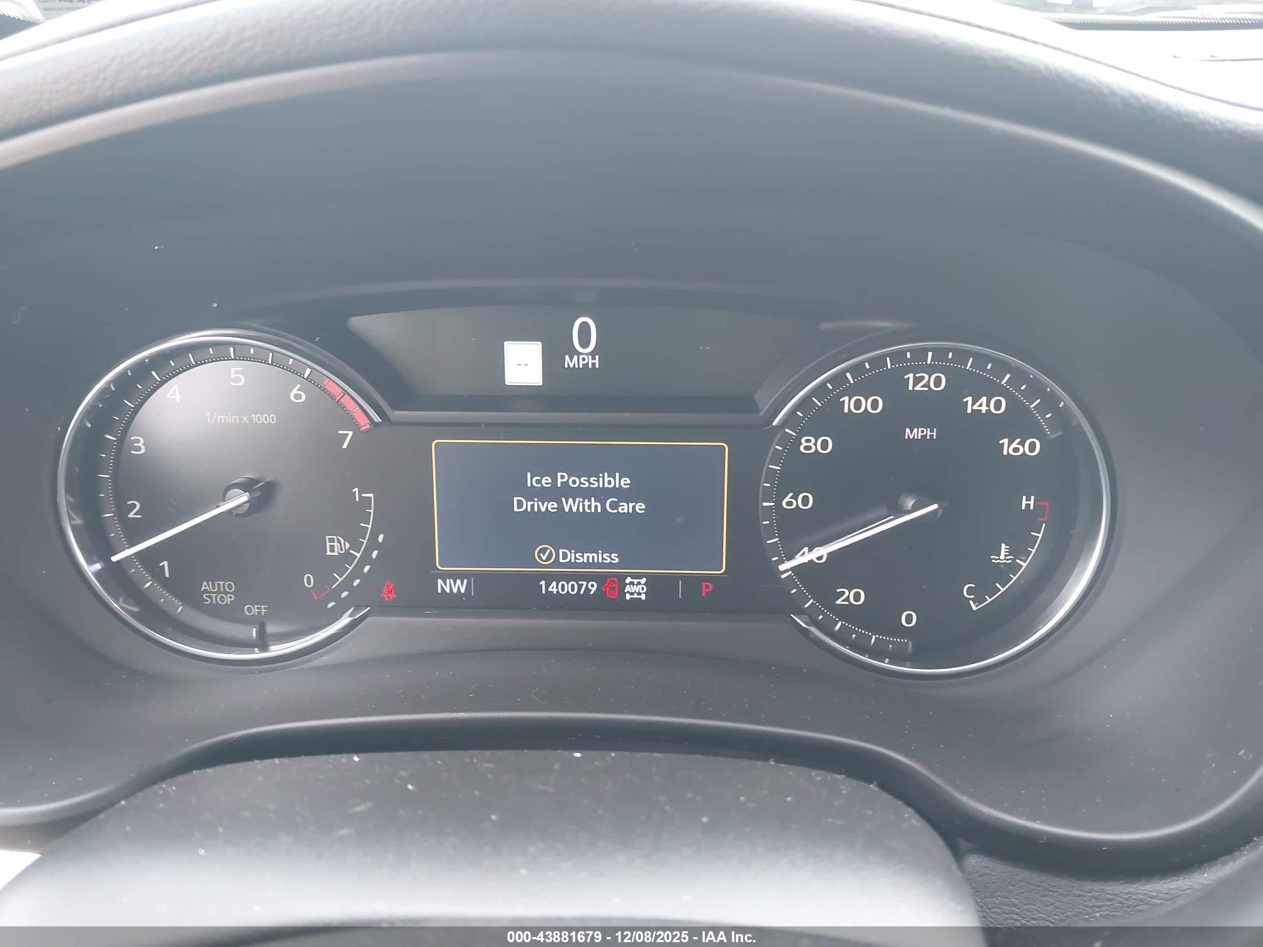 CADILLAC XT4 image 7