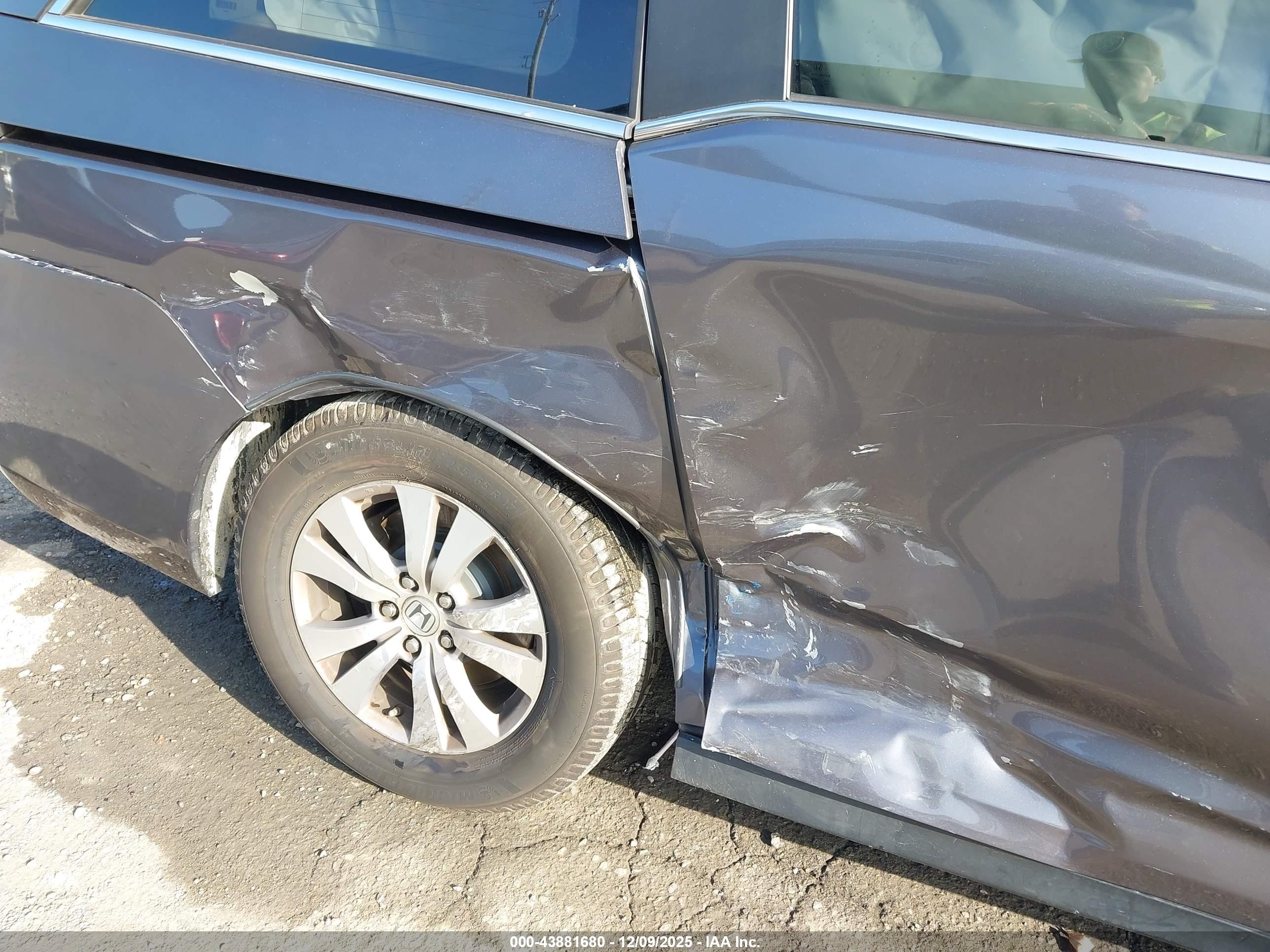 HONDA ODYSSEY image 6