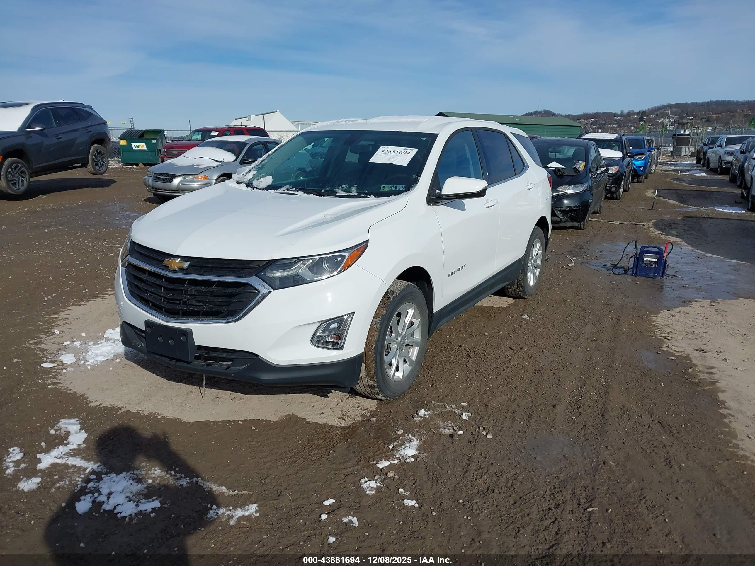 CHEVROLET EQUINOX image 2