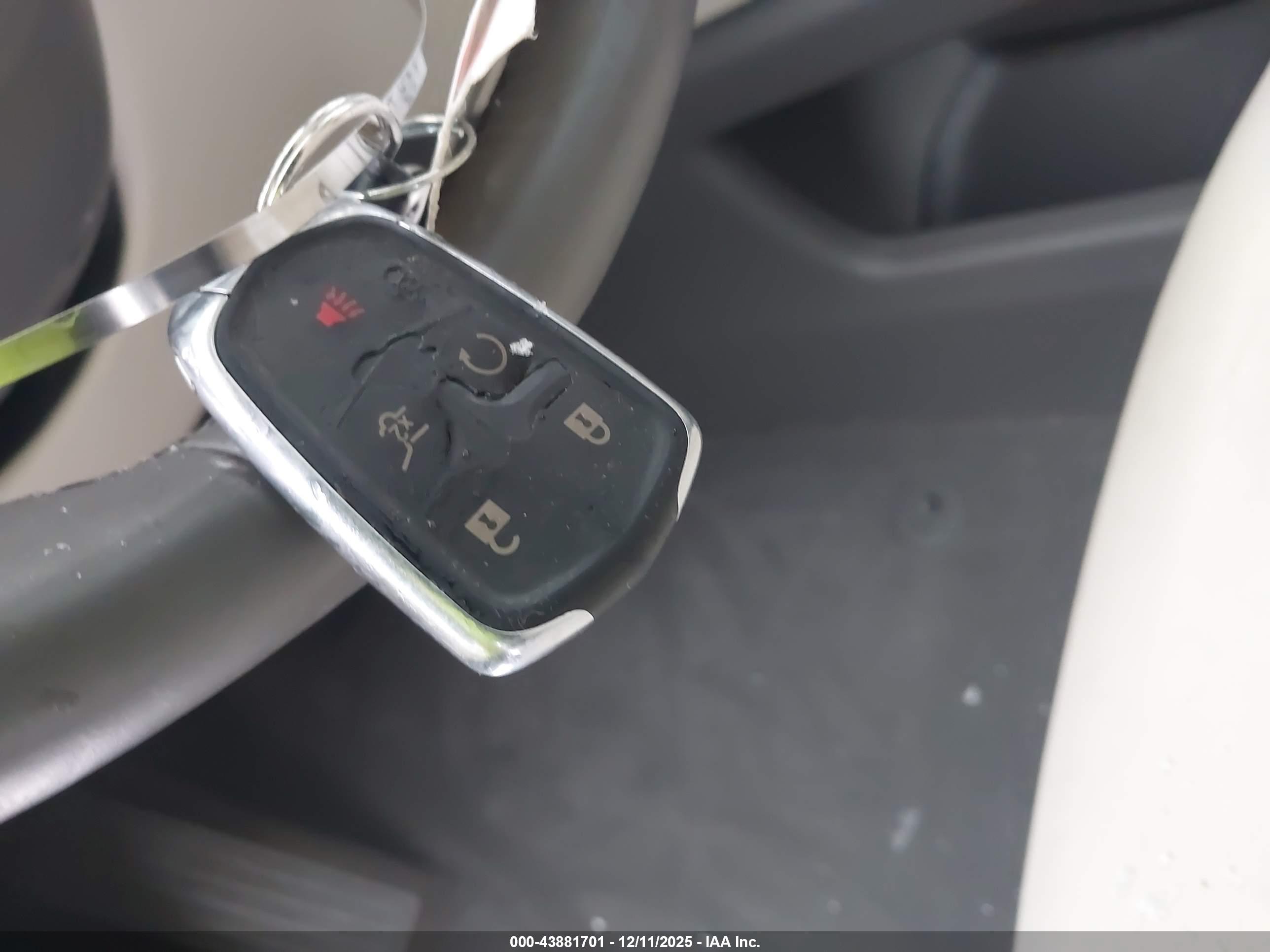 CADILLAC XT5 image 11