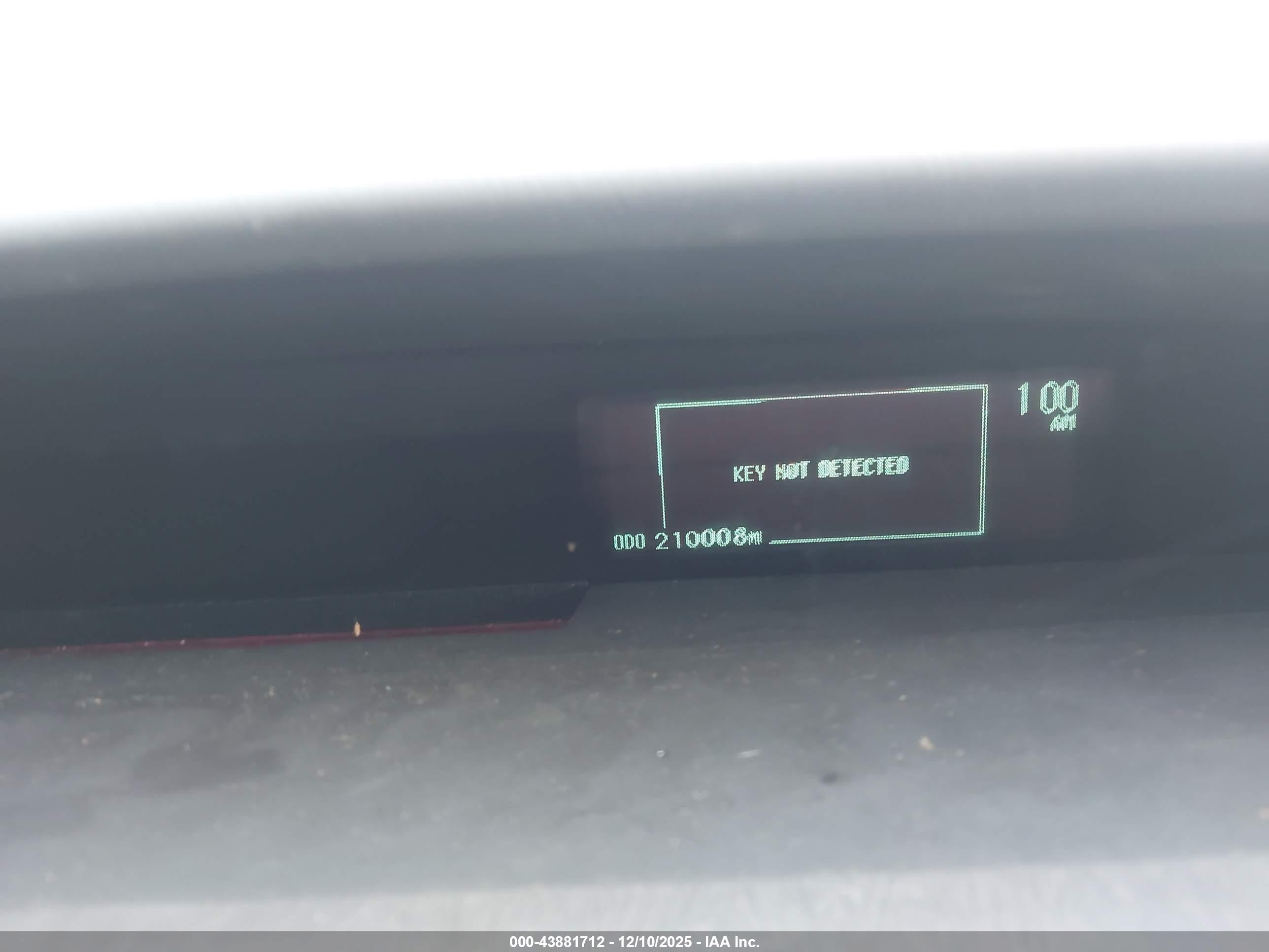 TOYOTA PRIUS image 7