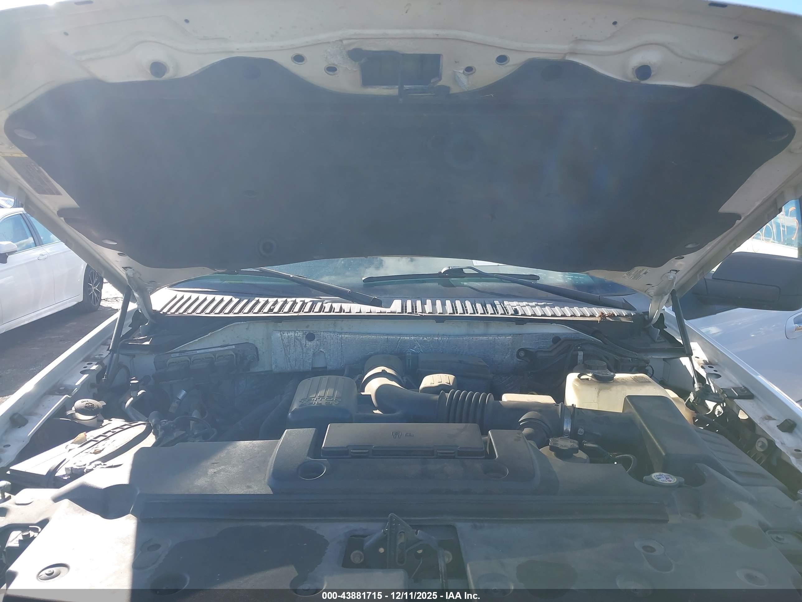FORD EXPEDITION image 10