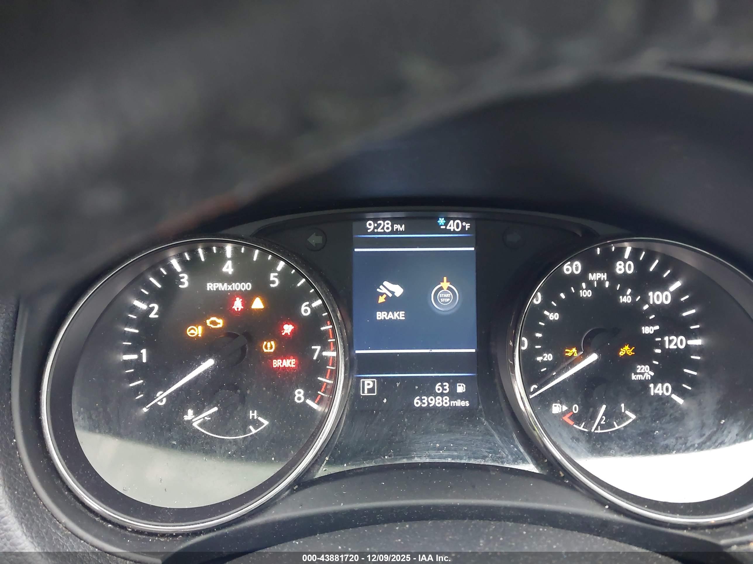 NISSAN ROGUE image 7