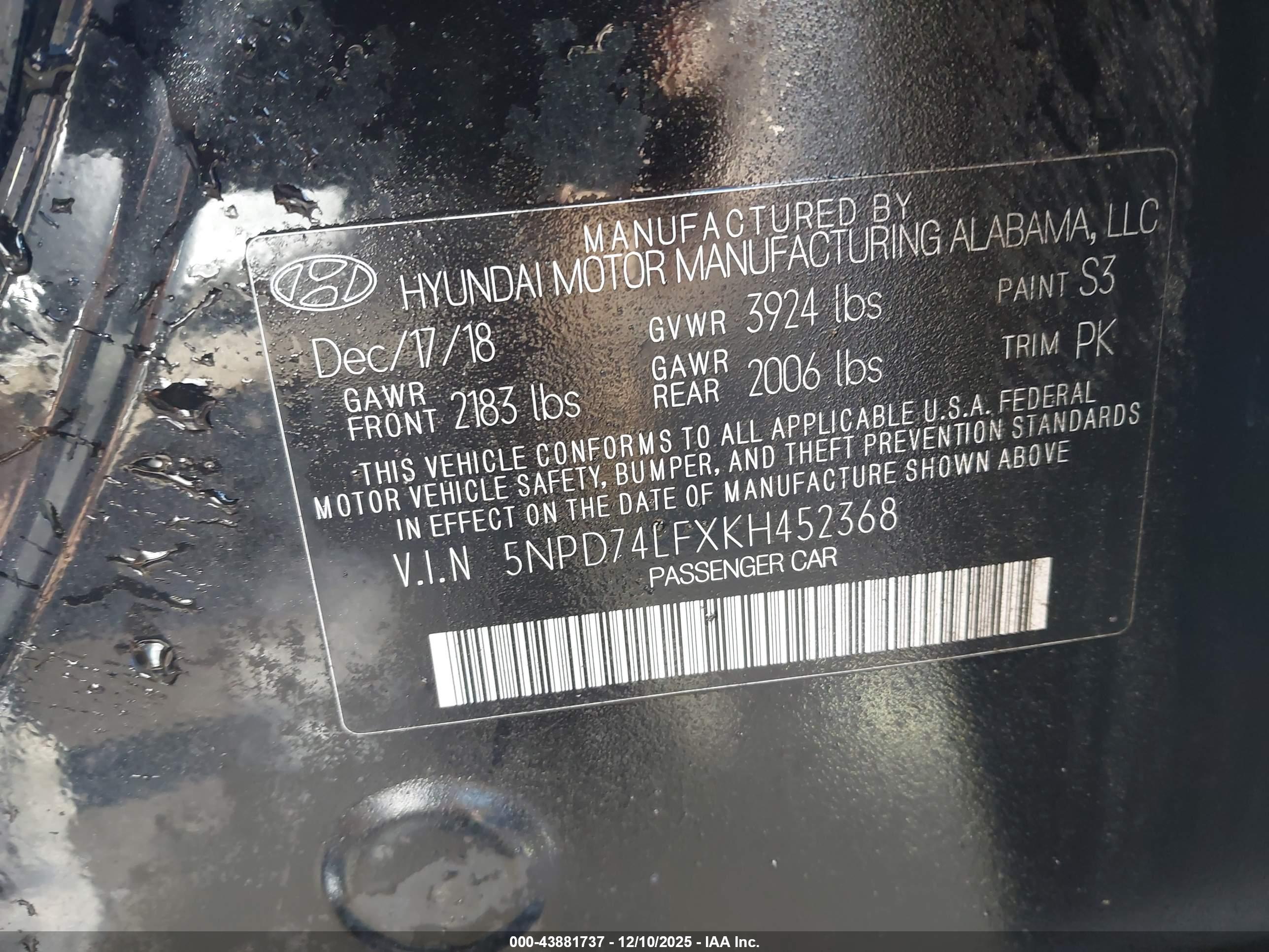 HYUNDAI ELANTRA image 9