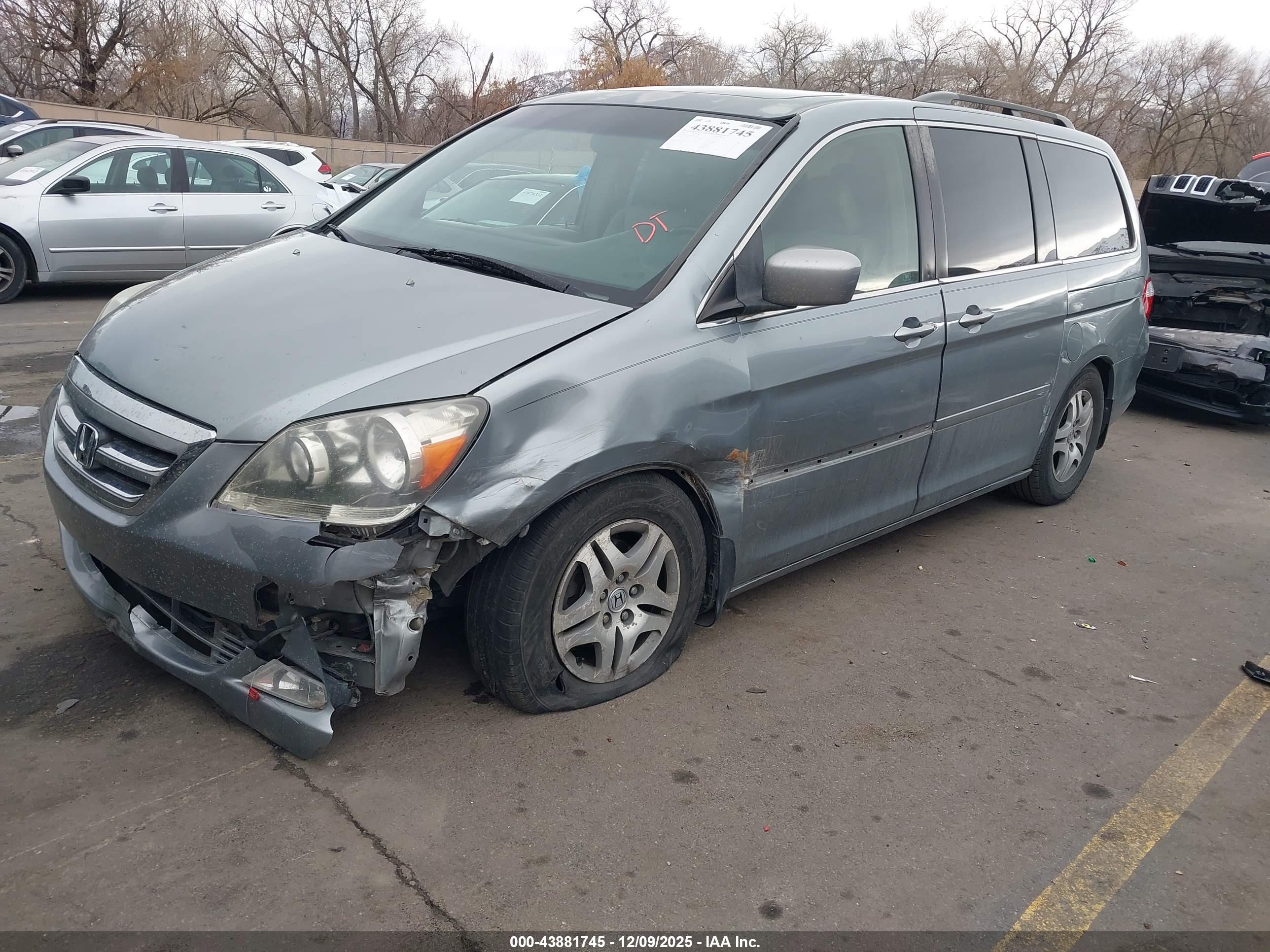 HONDA ODYSSEY image 2