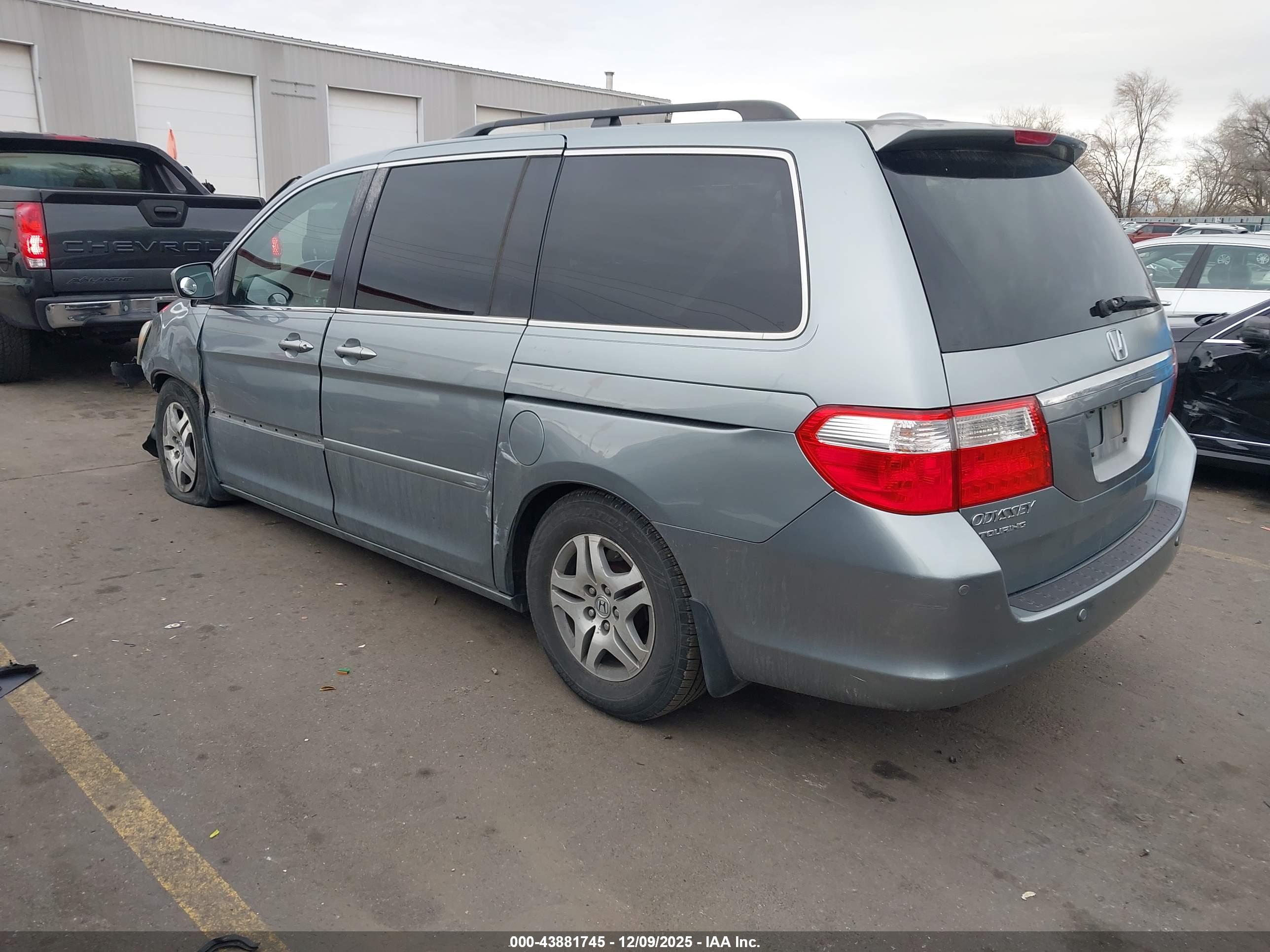 HONDA ODYSSEY image 3