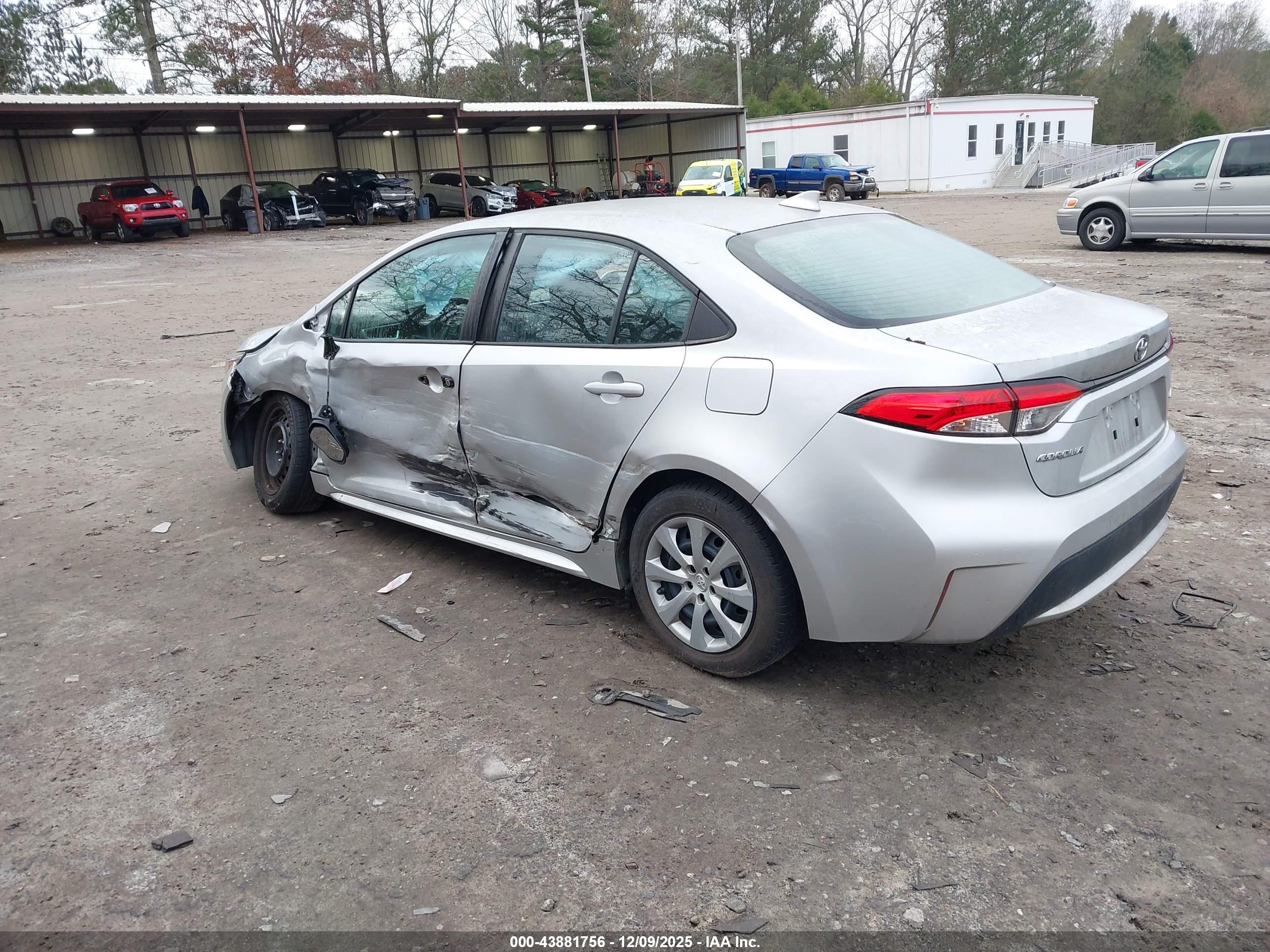 TOYOTA COROLLA image 3