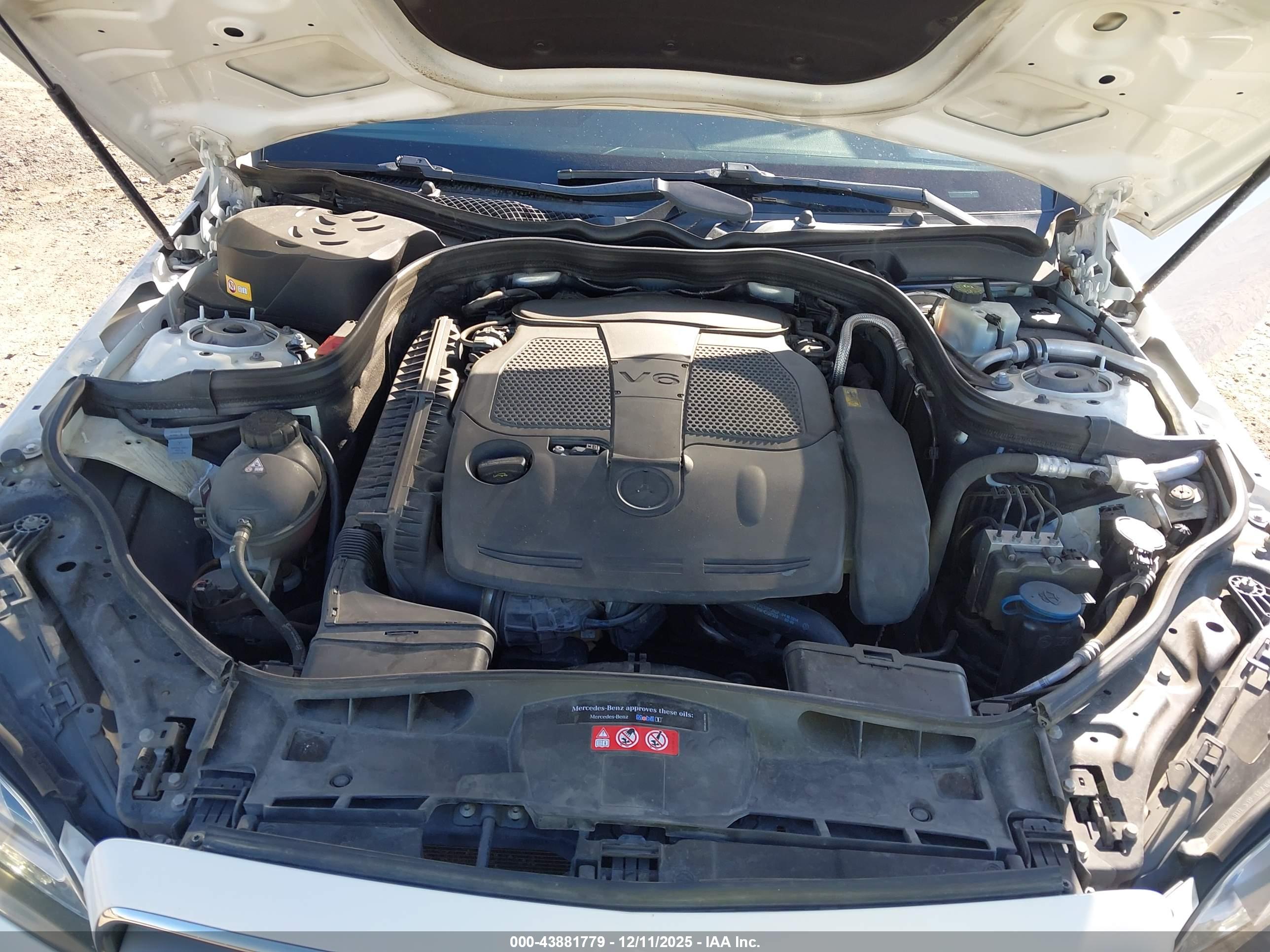 MERCEDES-BENZ E image 10