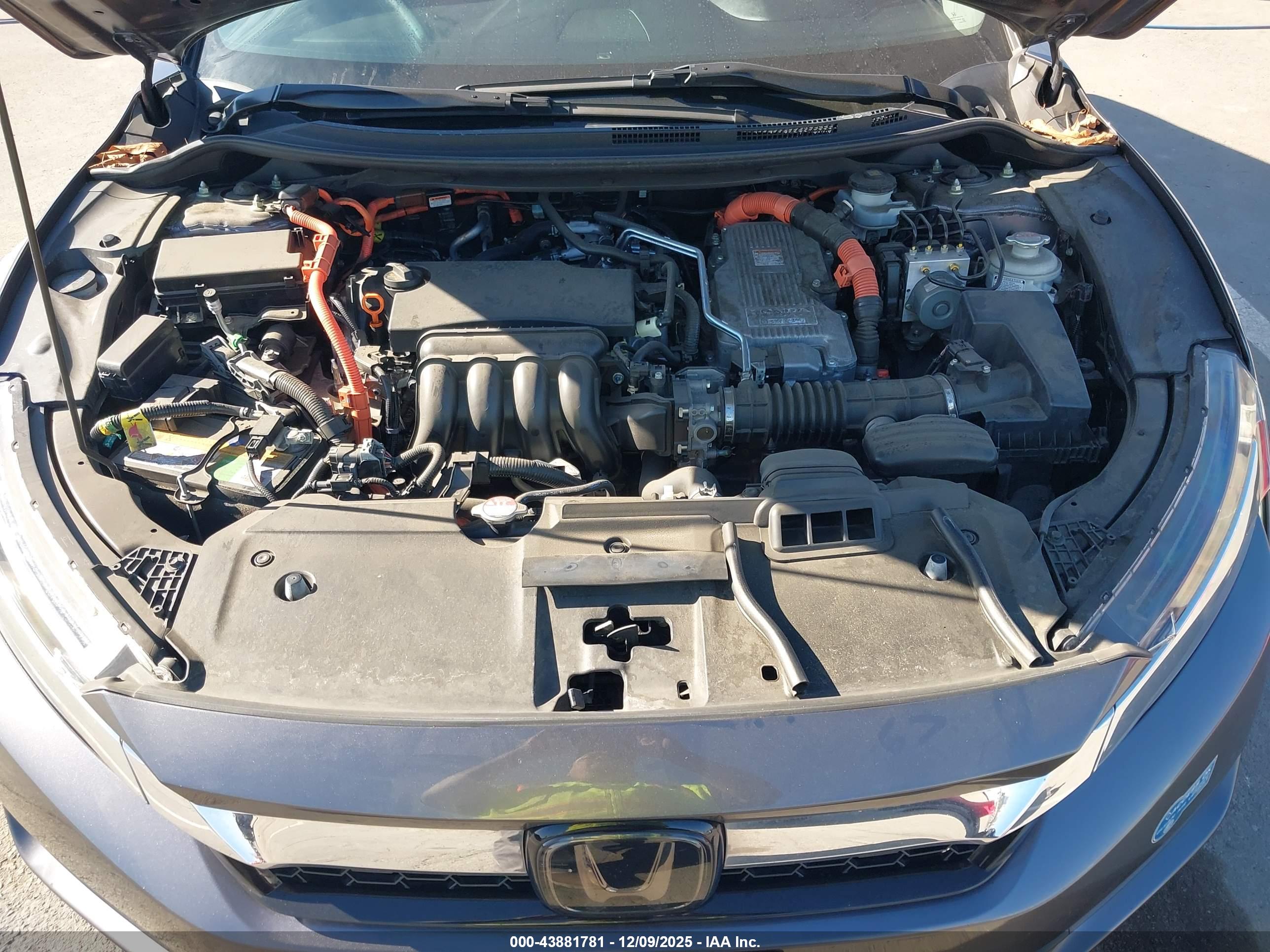 HONDA CLARITY image 10