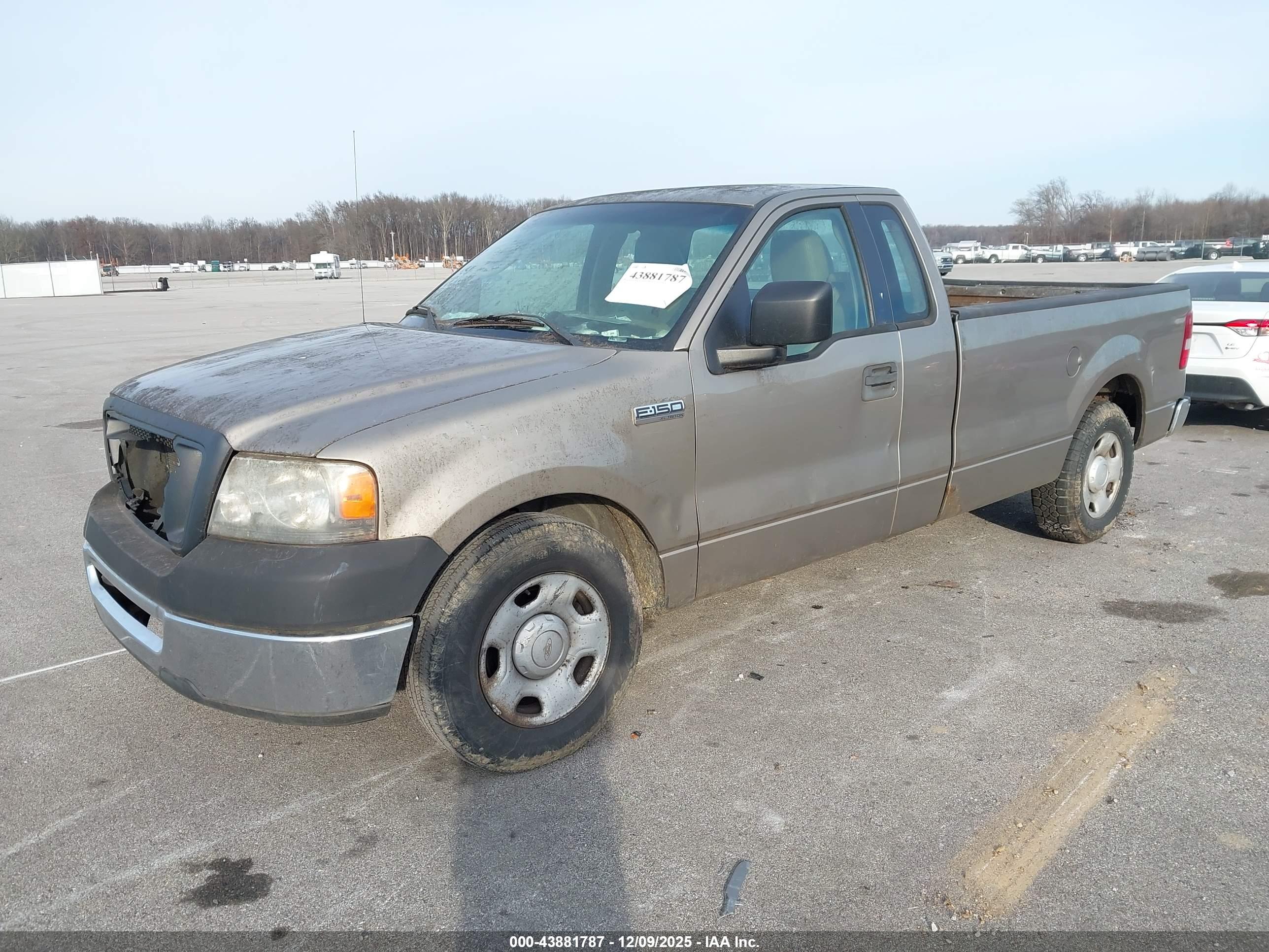 FORD F-150 image 2