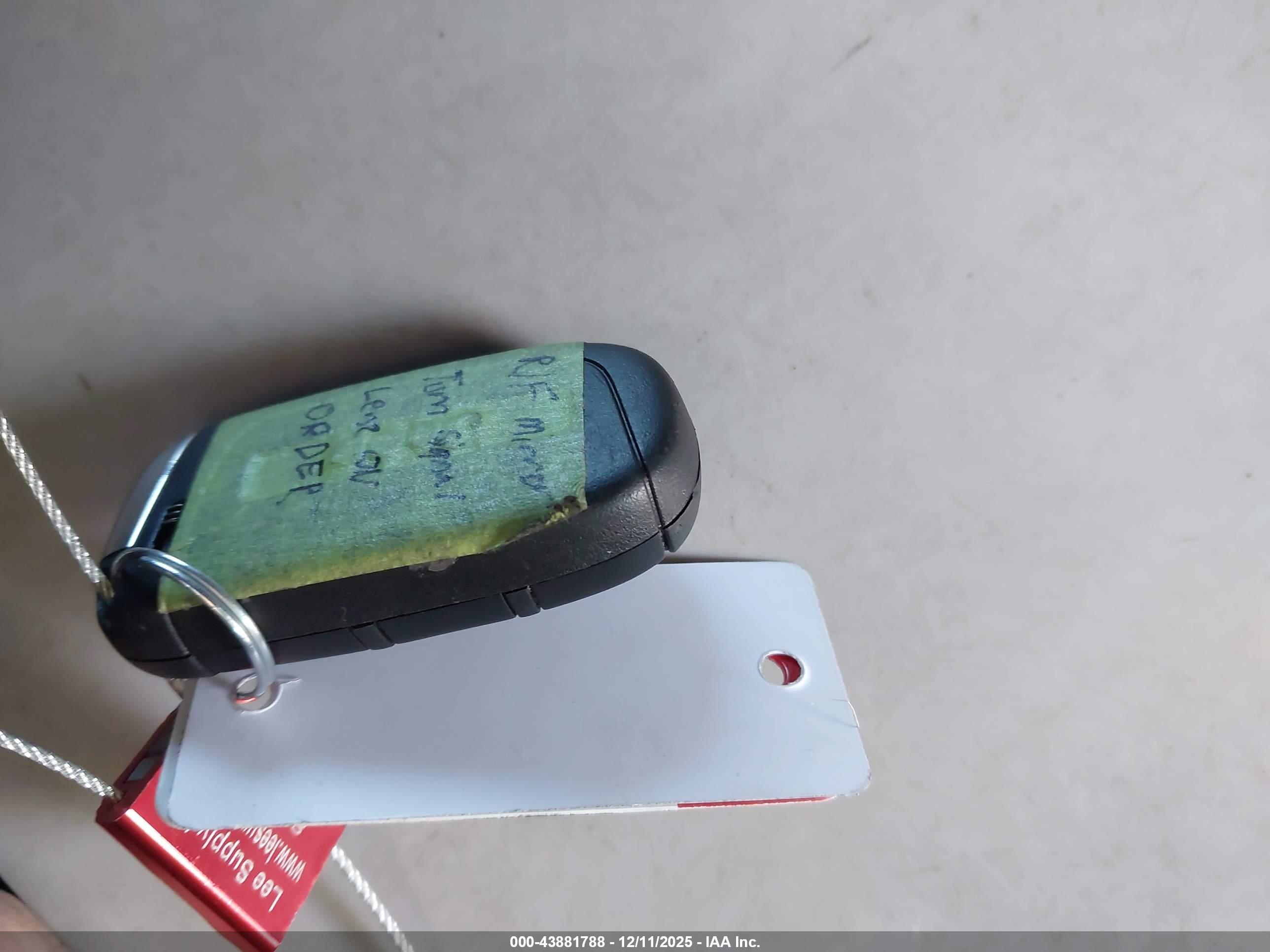 JEEP RENEGADE image 11