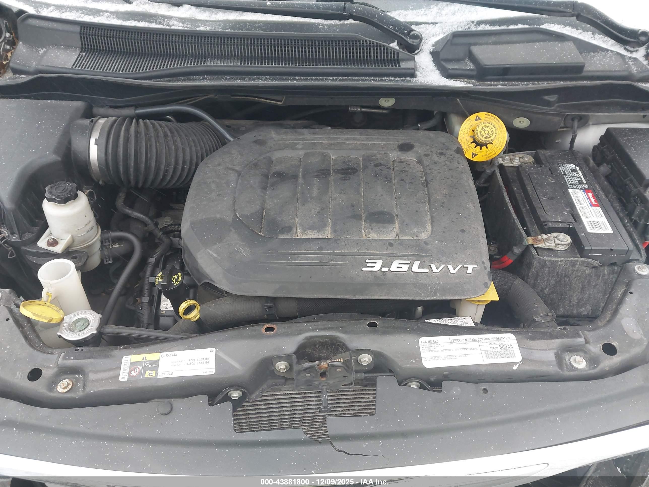 CHRYSLER TOWN image 10