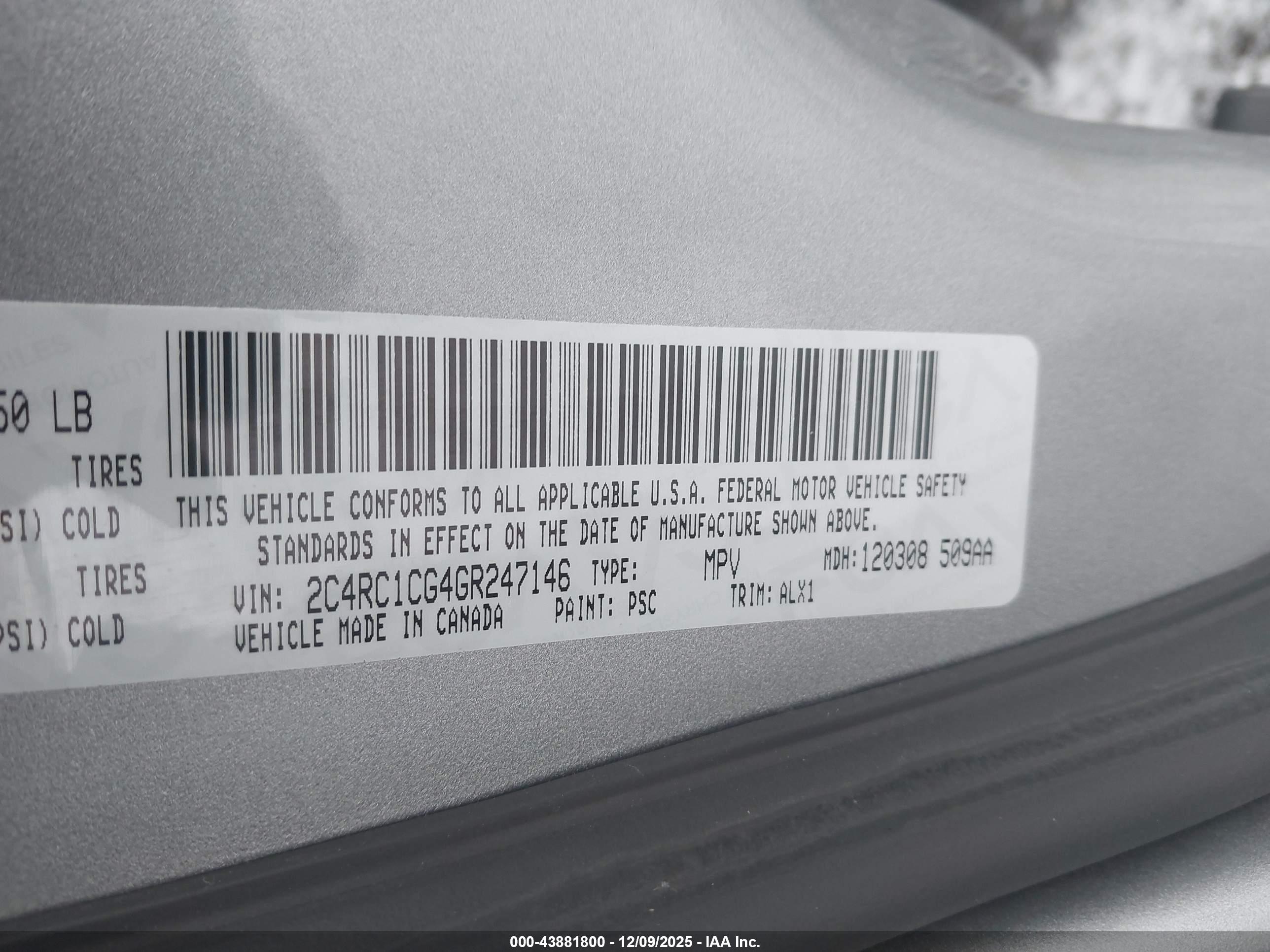 CHRYSLER TOWN image 9