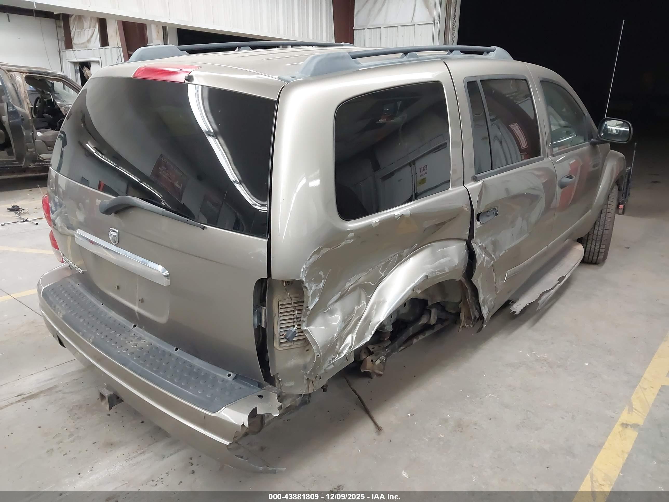 DODGE DURANGO image 4