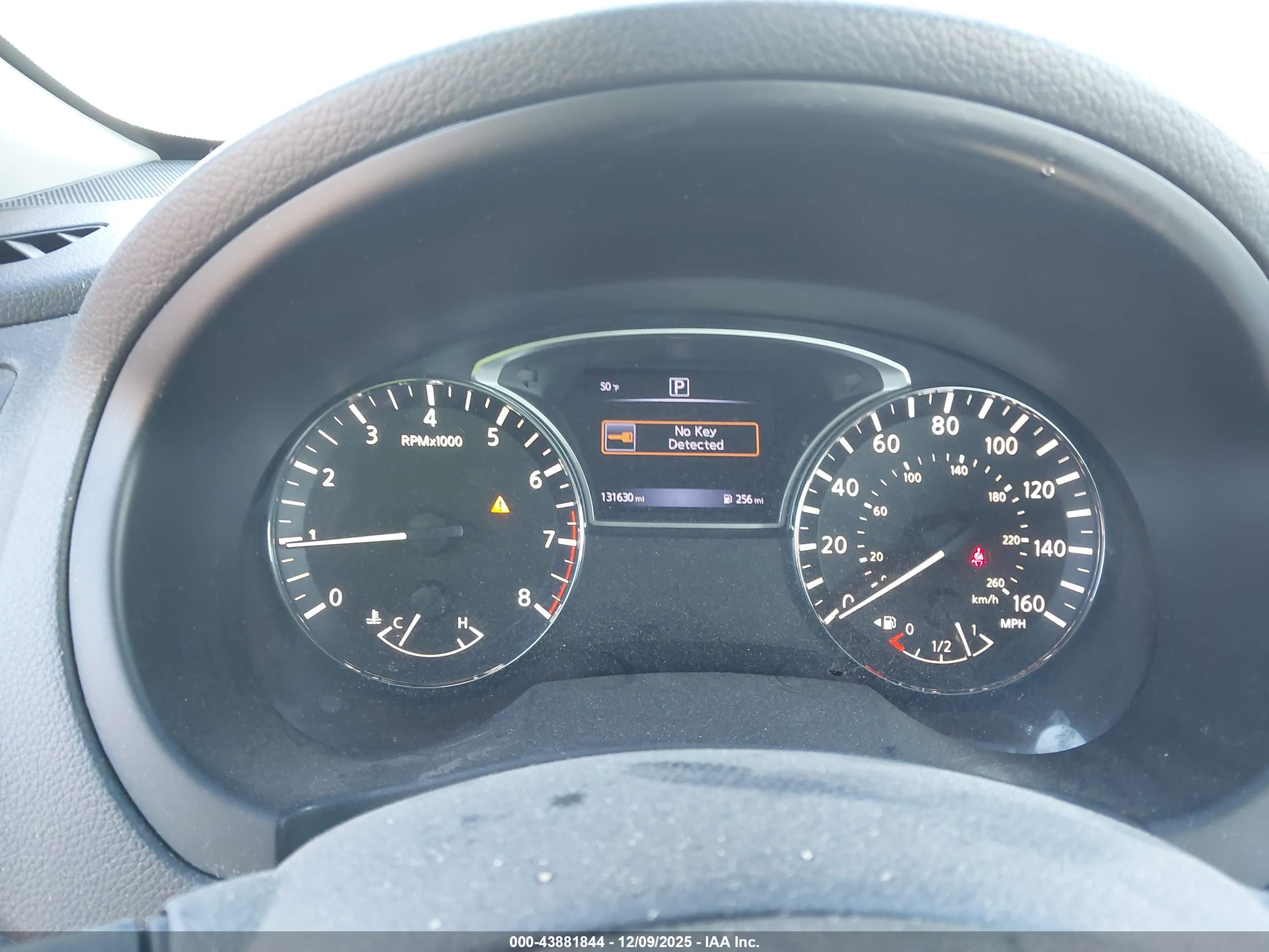 NISSAN ALTIMA image 7