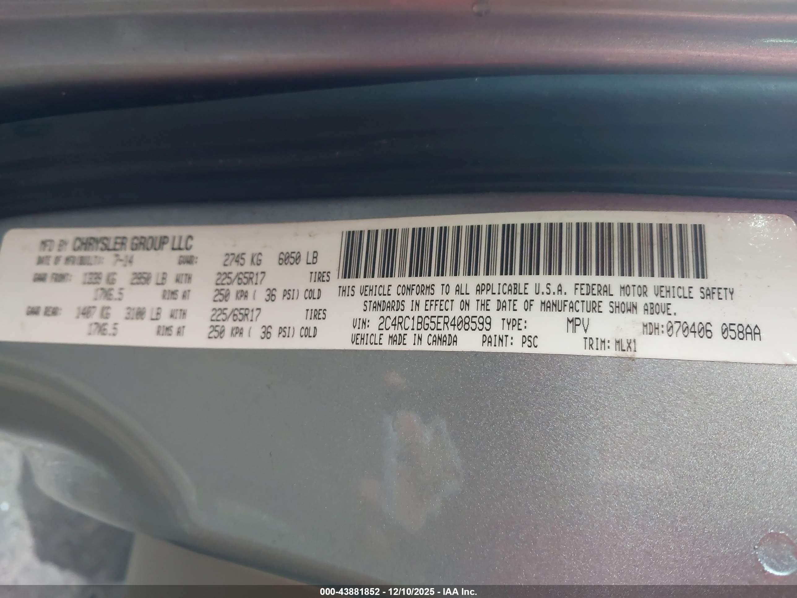 CHRYSLER TOWN image 9
