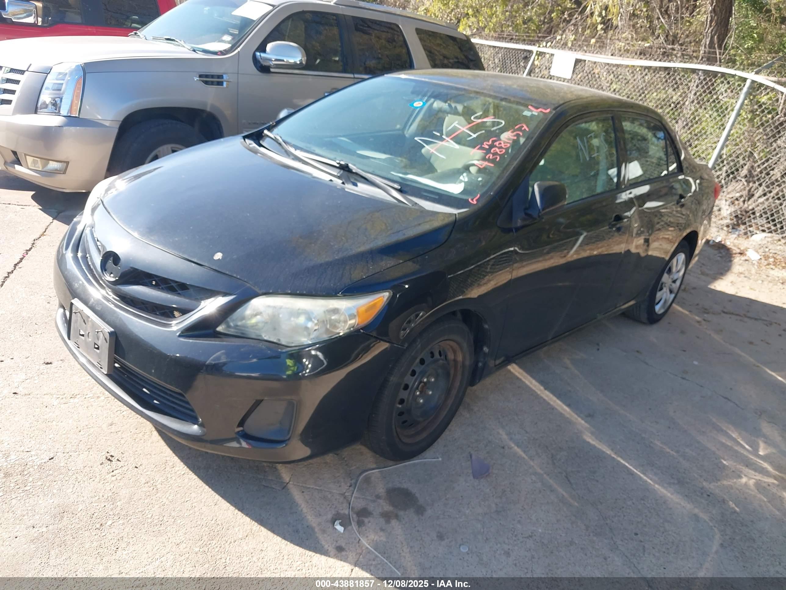 TOYOTA COROLLA image 2