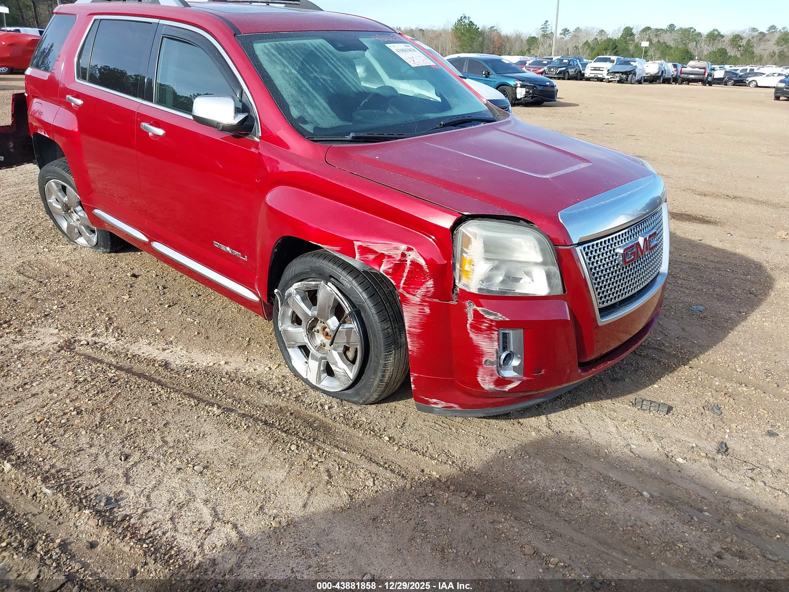 GMC TERRAIN image 6