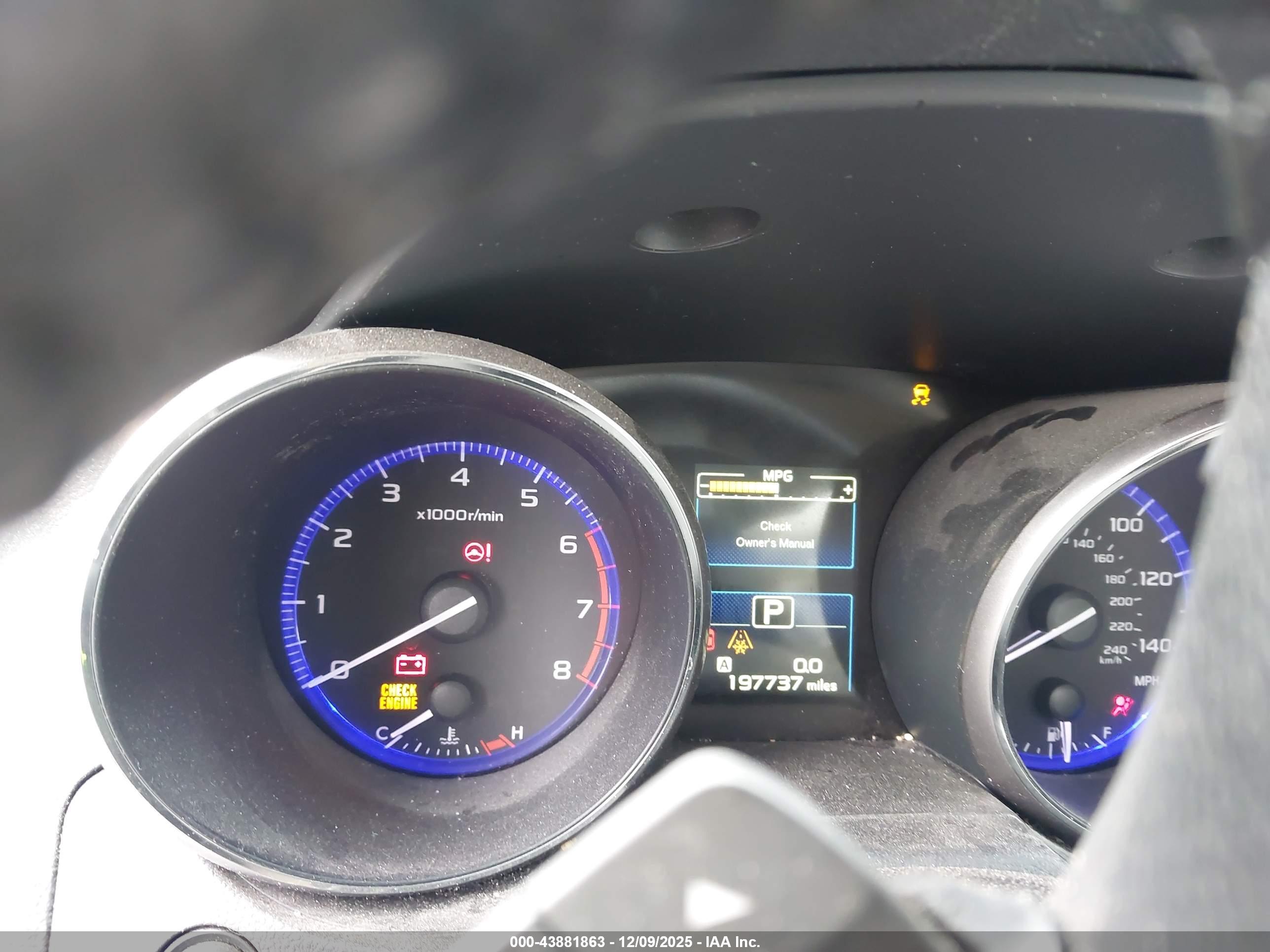 SUBARU OUTBACK image 7
