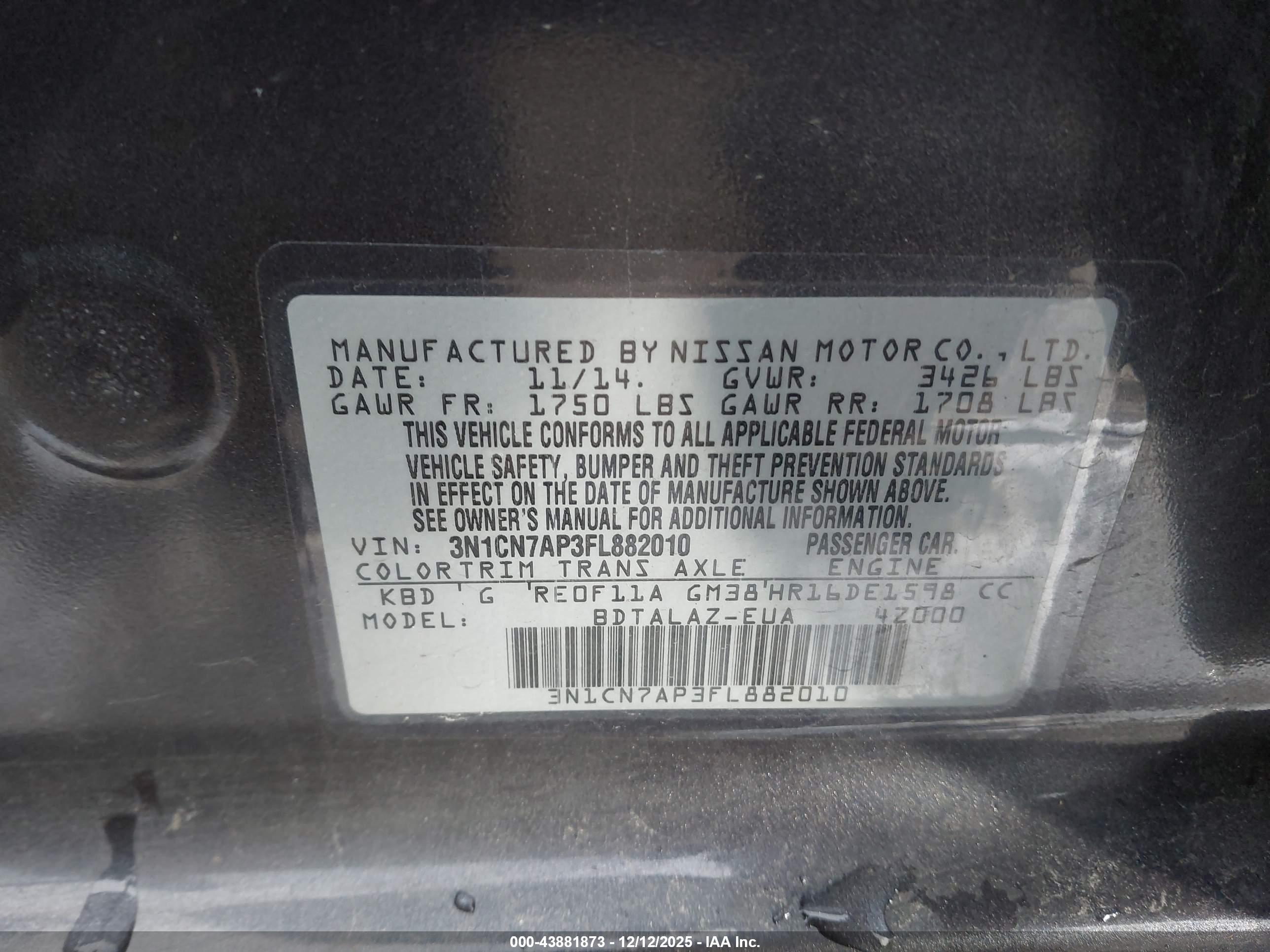 NISSAN VERSA image 9