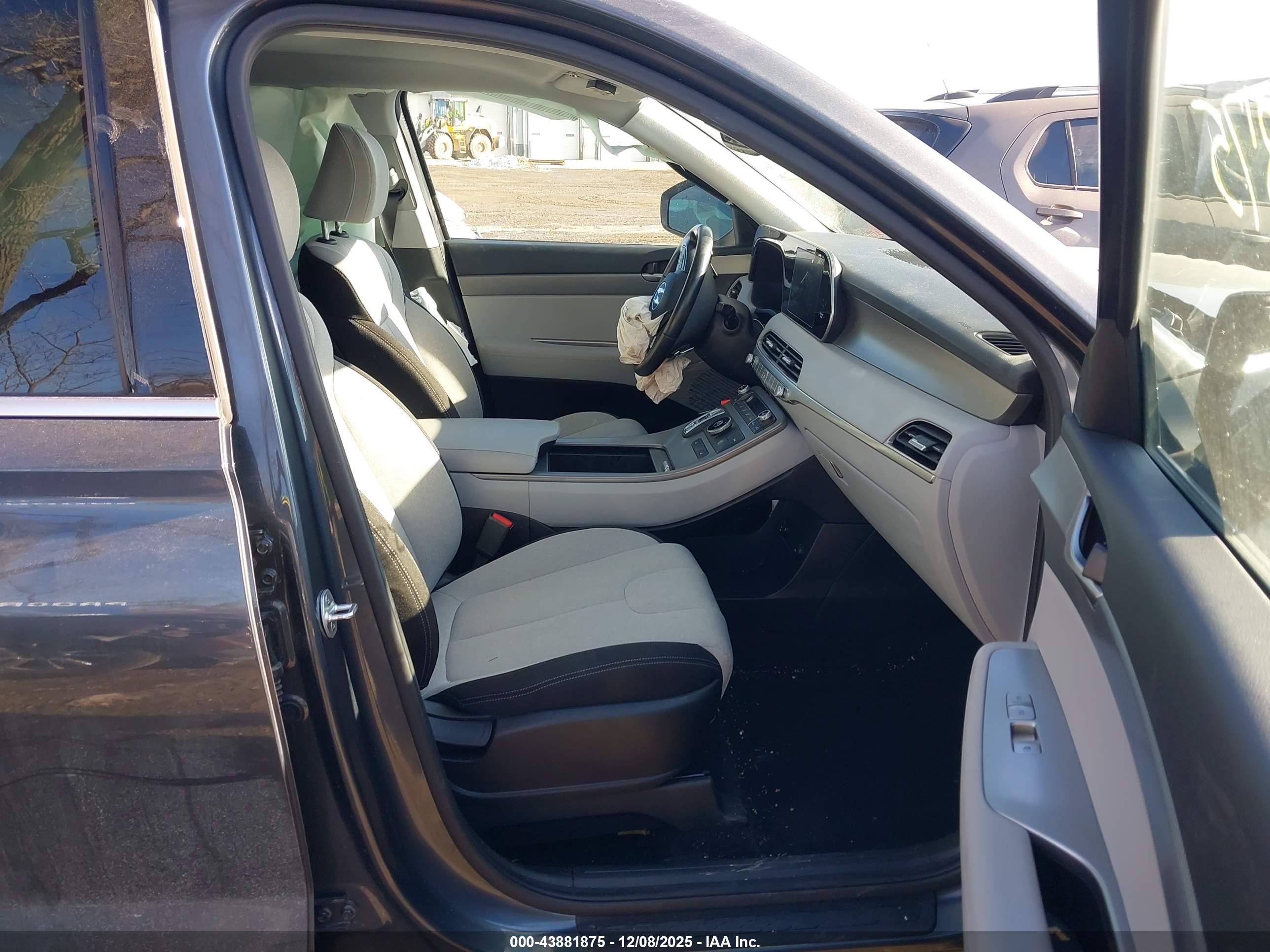 HYUNDAI PALISADE image 5