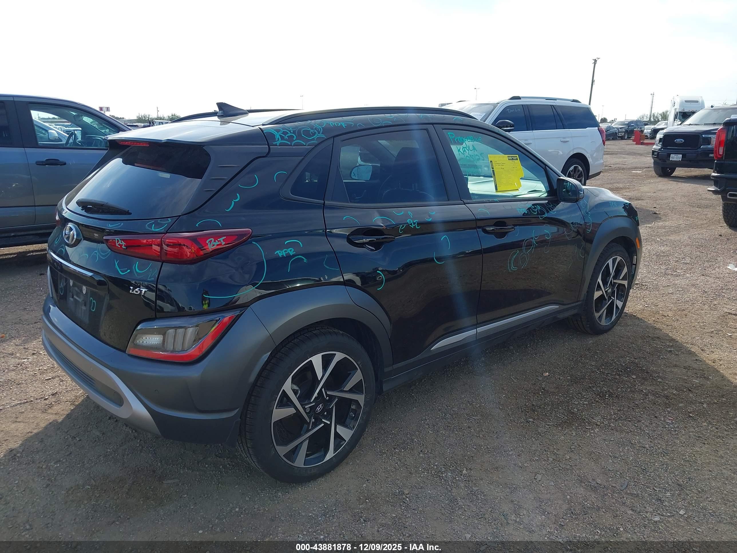 HYUNDAI KONA image 4