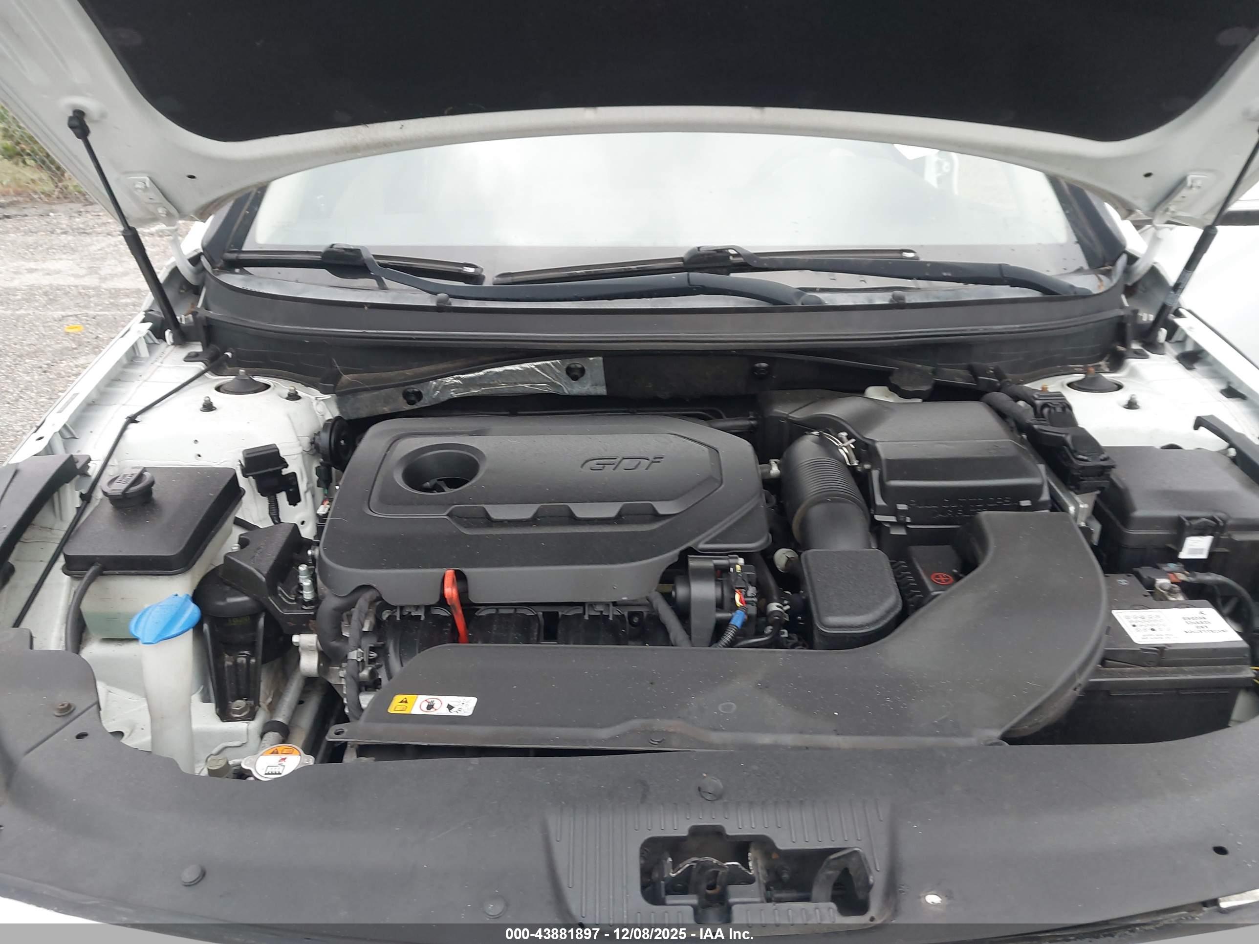 HYUNDAI SONATA image 10