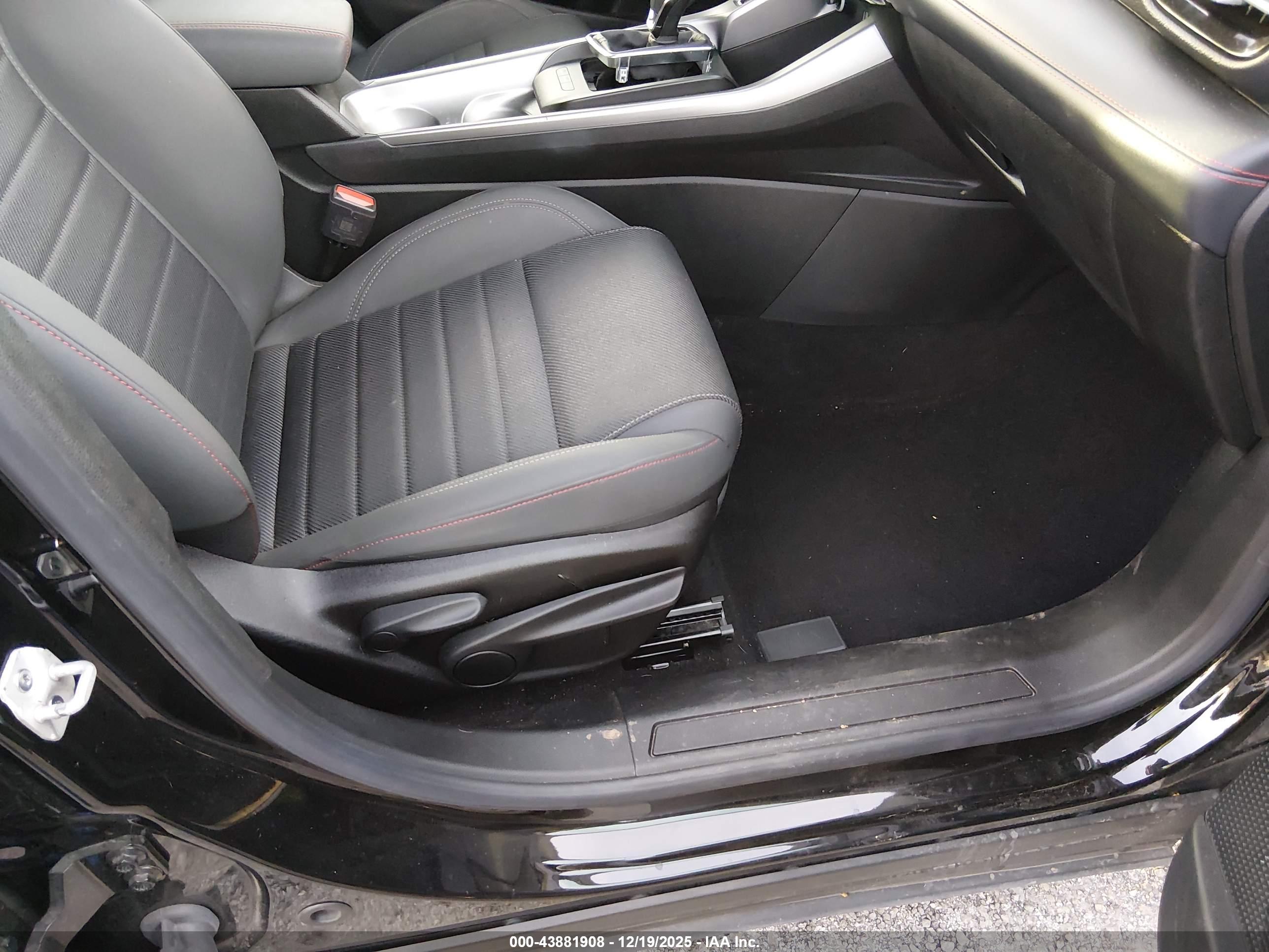 DODGE HORNET image 5