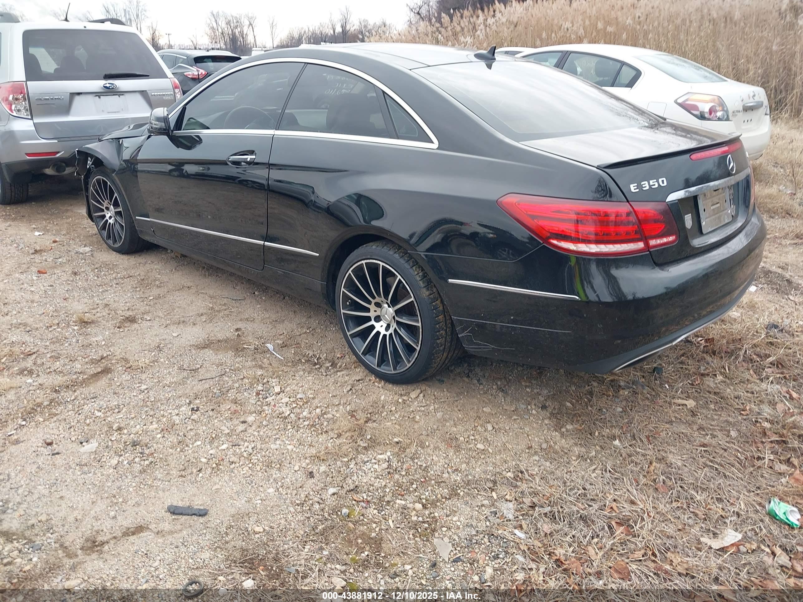 MERCEDES-BENZ E image 3