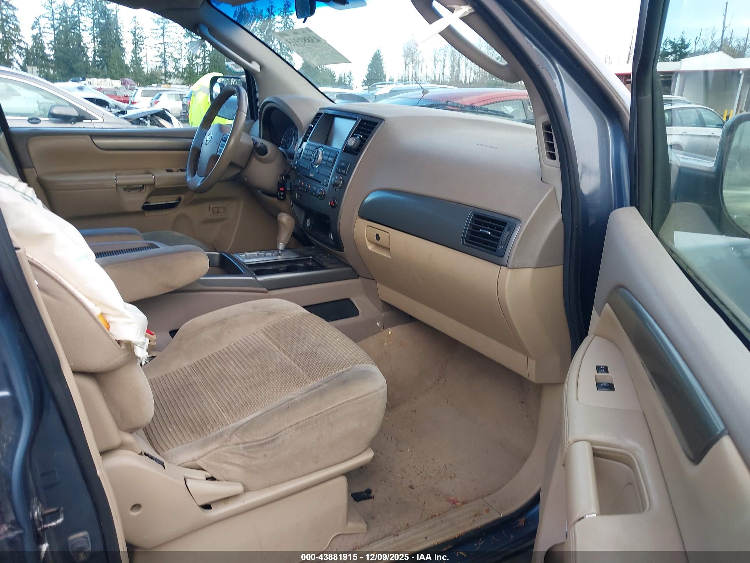 NISSAN ARMADA image 5