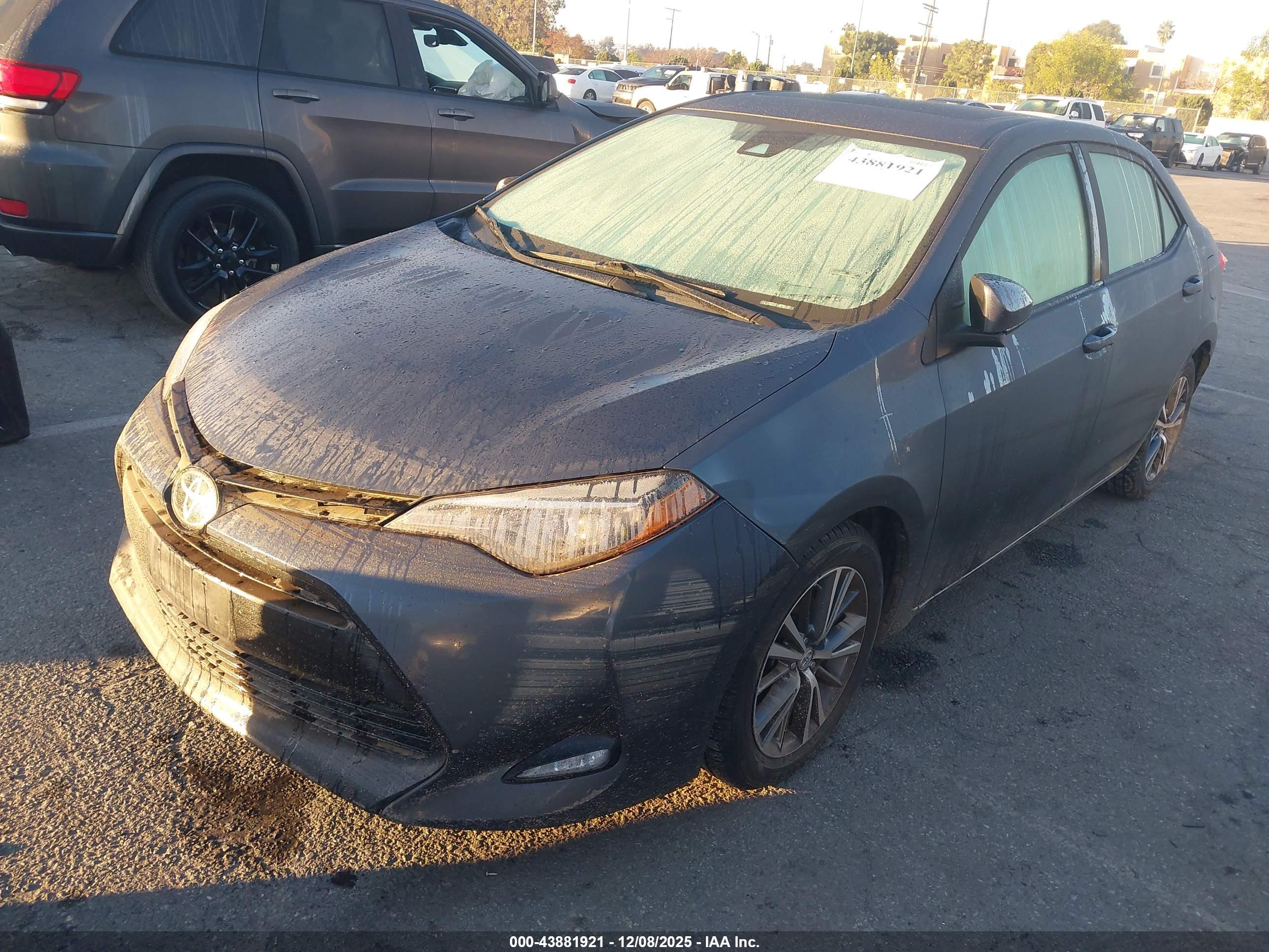 TOYOTA COROLLA image 2