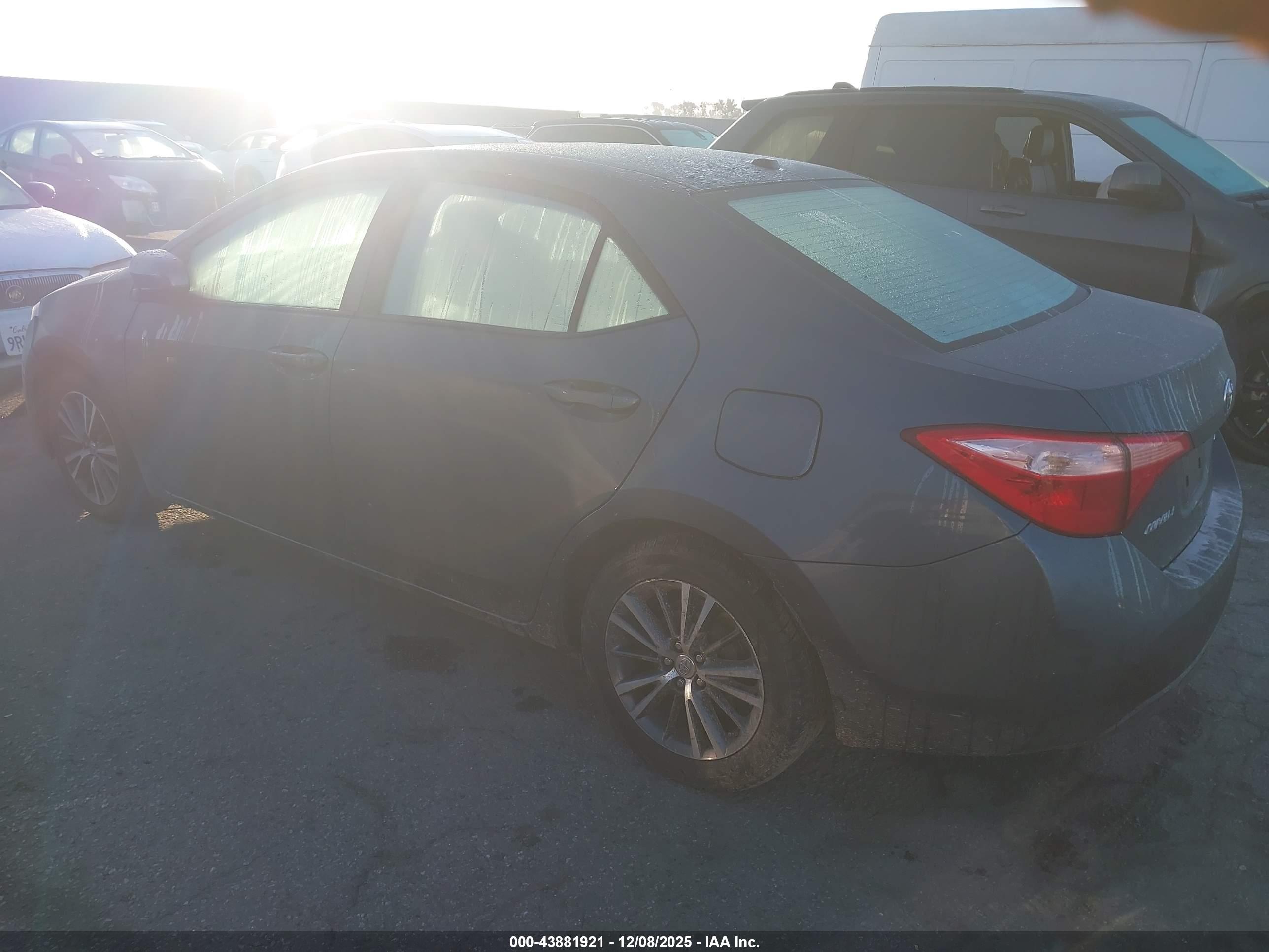 TOYOTA COROLLA image 3