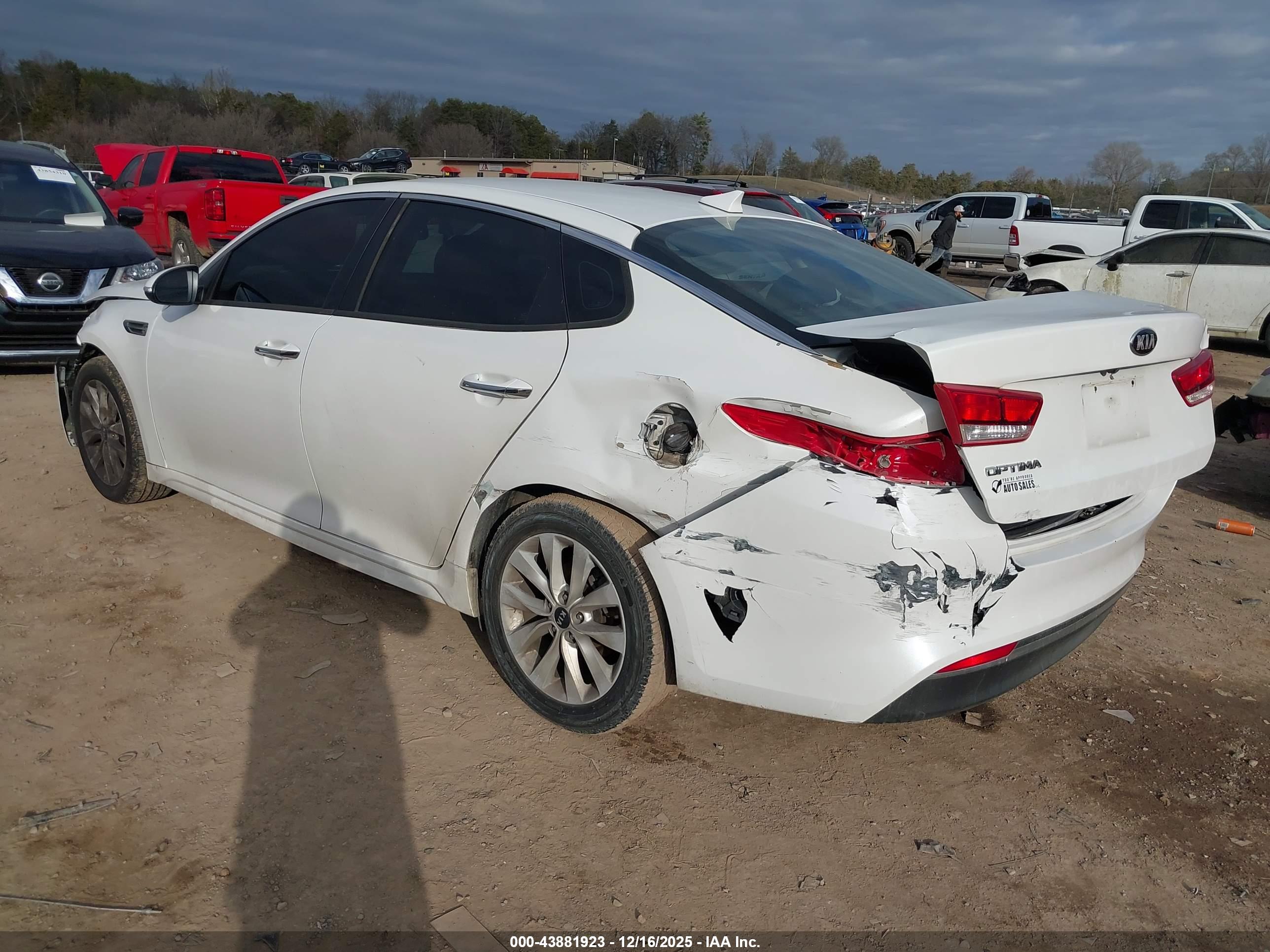 KIA OPTIMA image 3