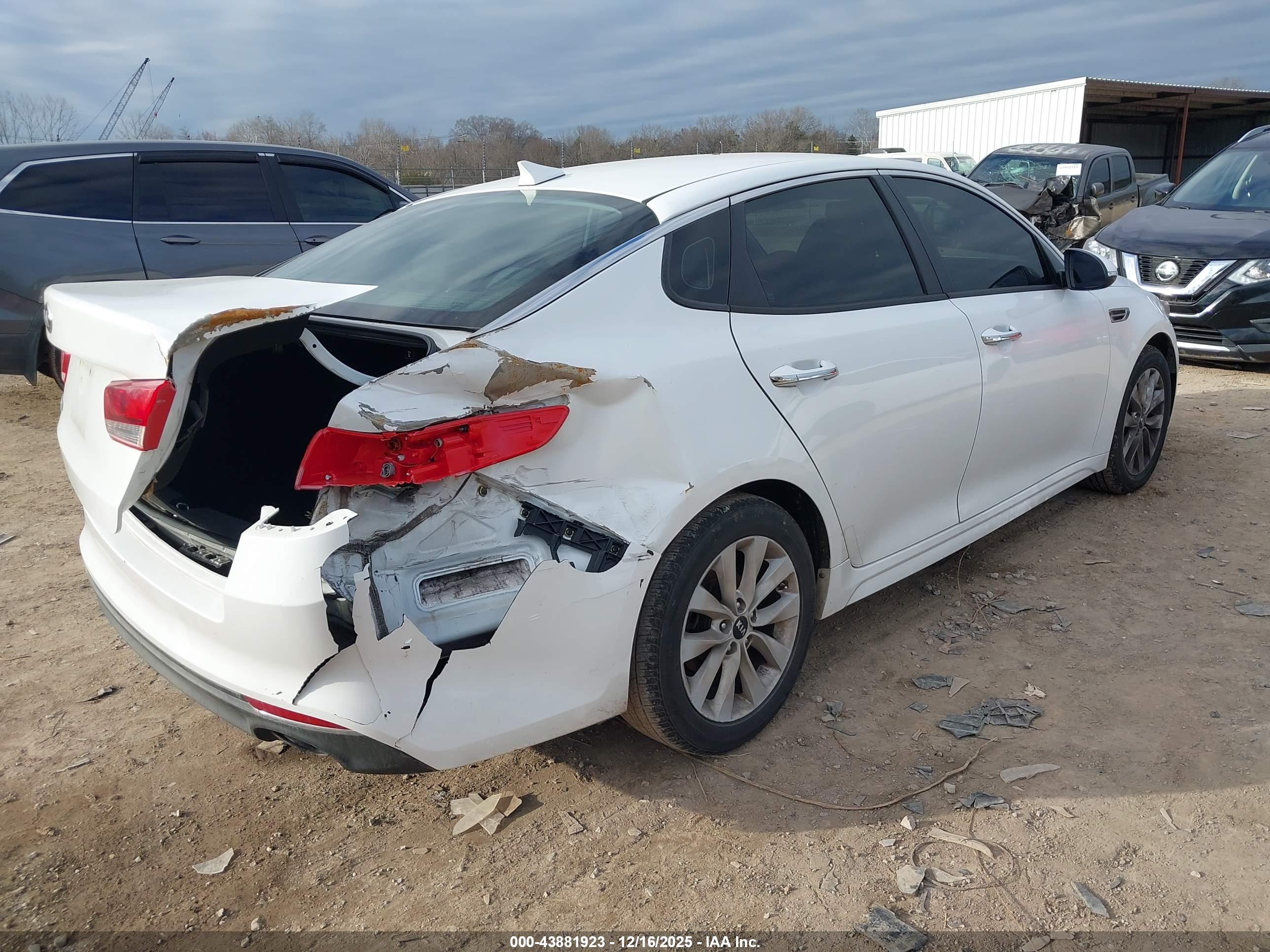 KIA OPTIMA image 4