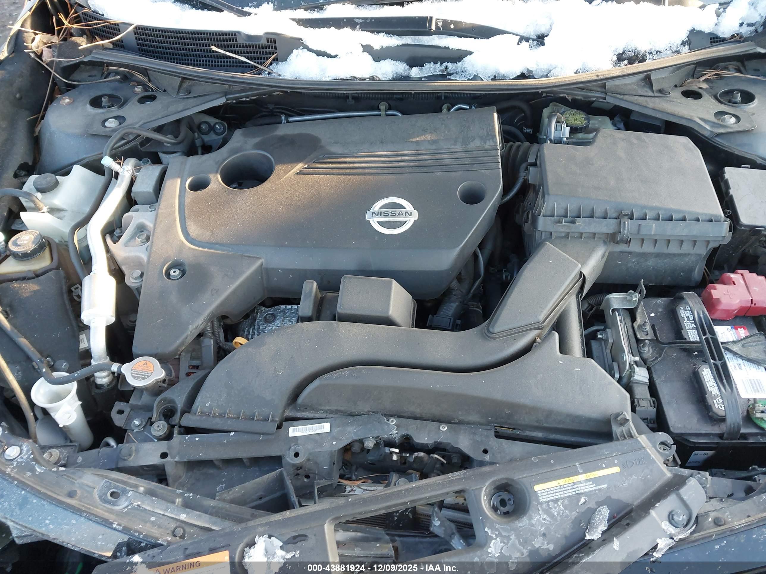 NISSAN ALTIMA image 10