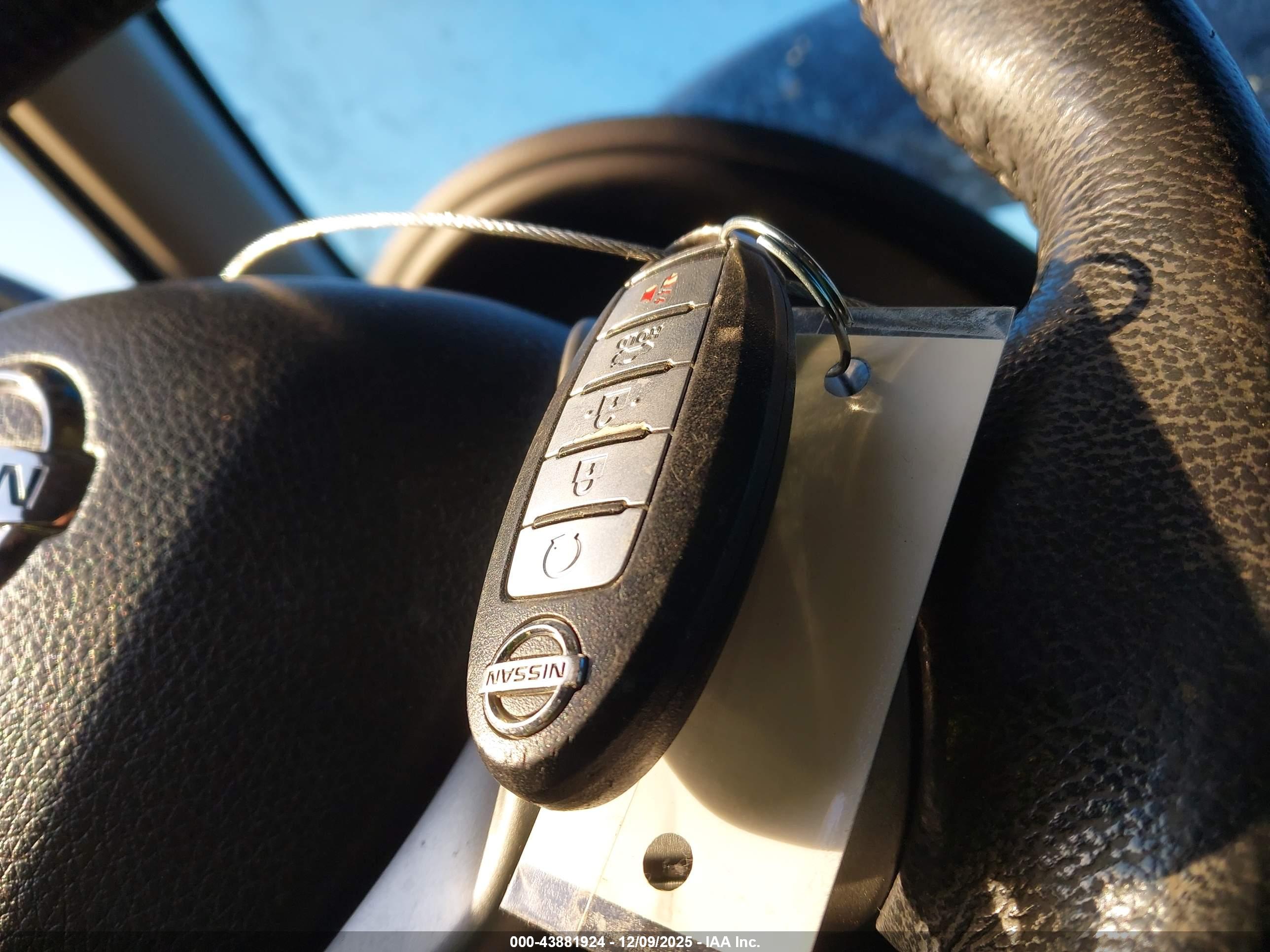 NISSAN ALTIMA image 11